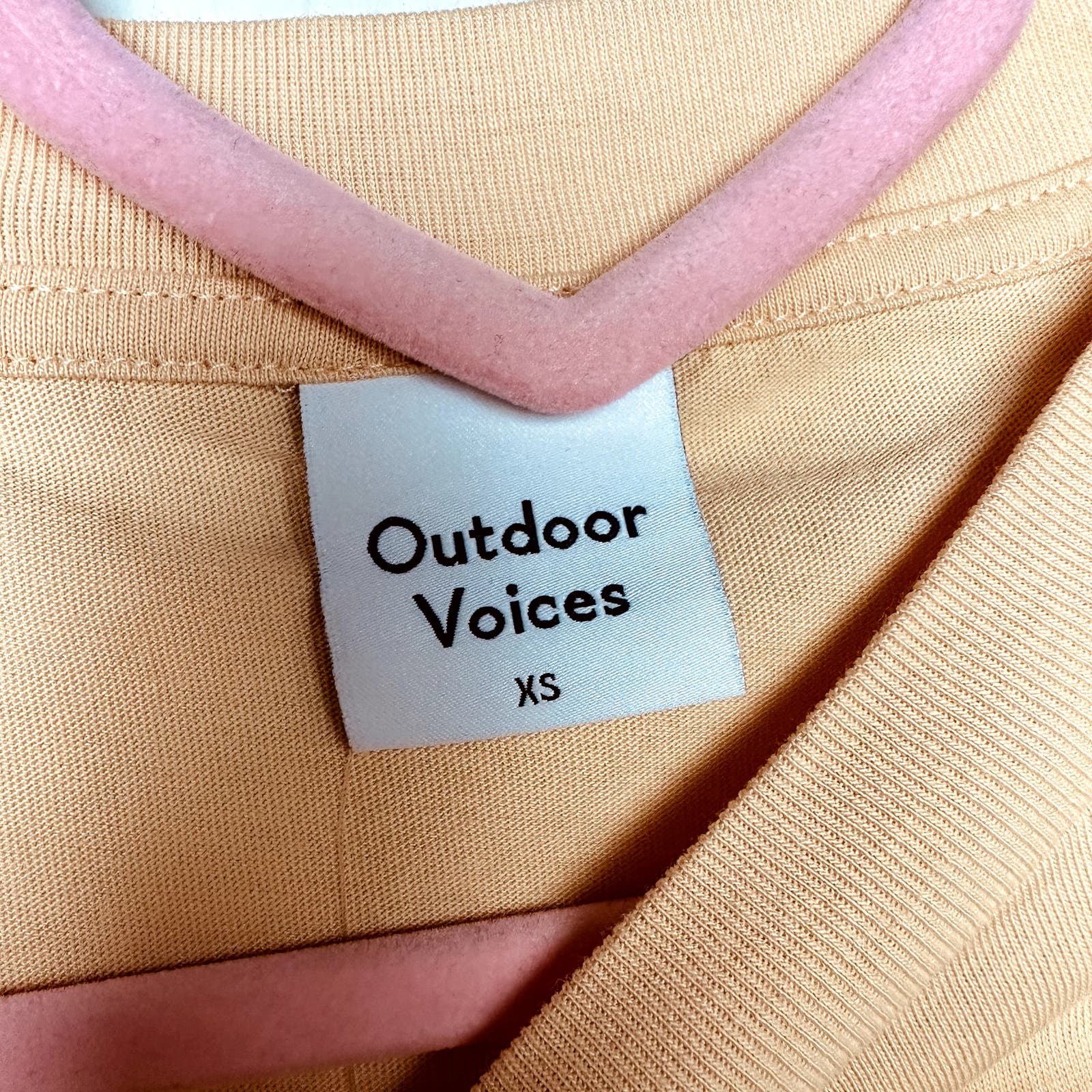 Outdoor Voices NWT Teammate Unisex Tee Champagne Size XS
