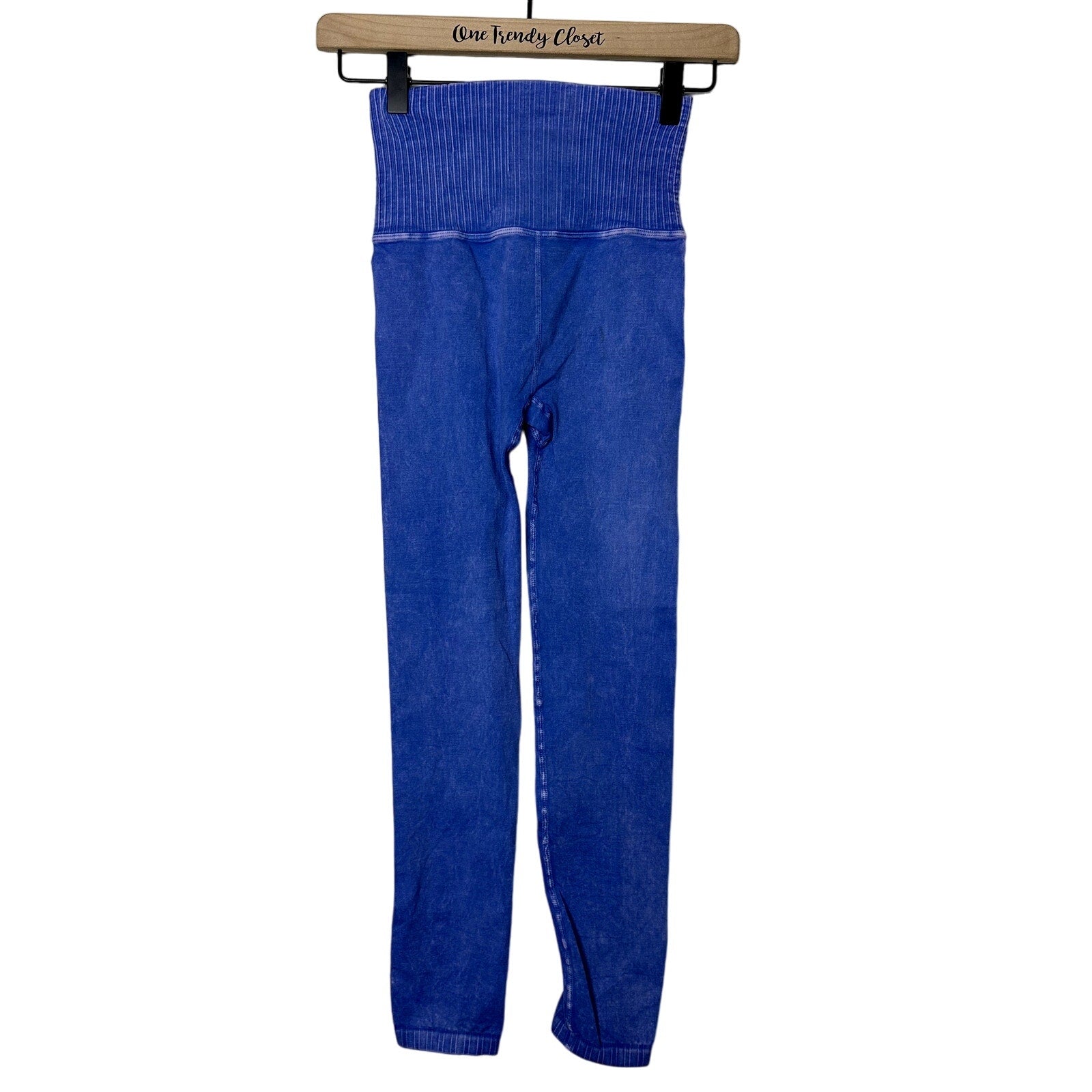 Free People NWOT Sculpt Training Yoga Leggings Blue Size XS/S