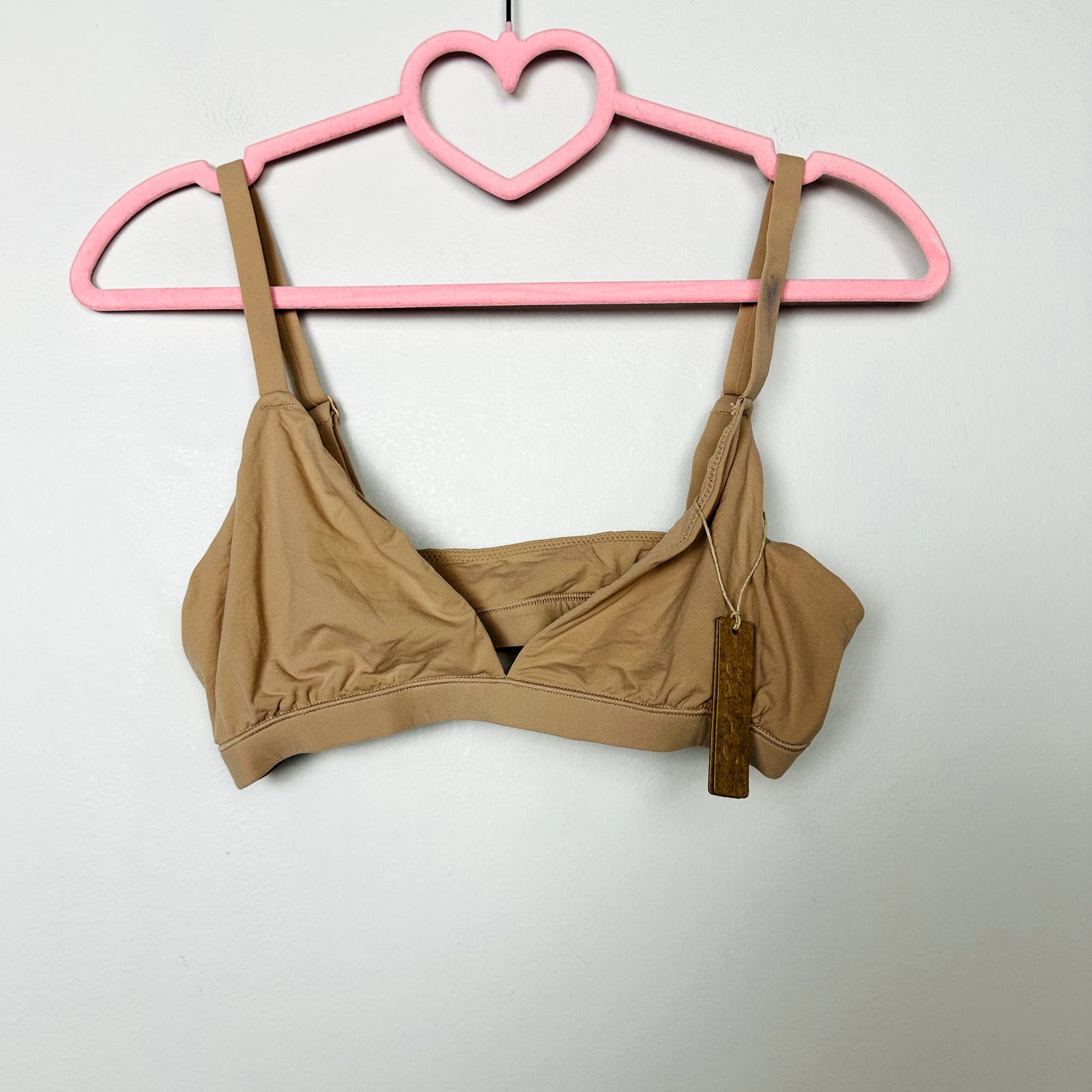 SKIMS NWT Clay Fits Everybody Triangle Bralette Size Medium