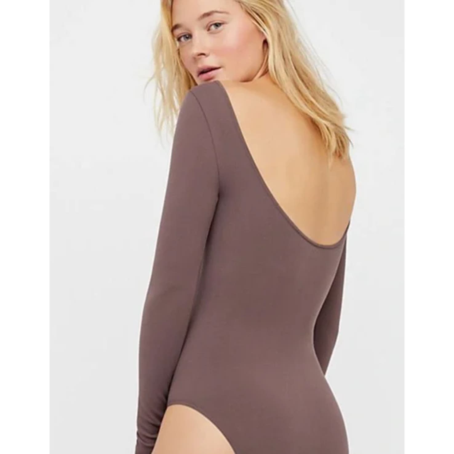 Free People NWOT Brown Seamless Long Sleeve low back bodysuit Size M/L