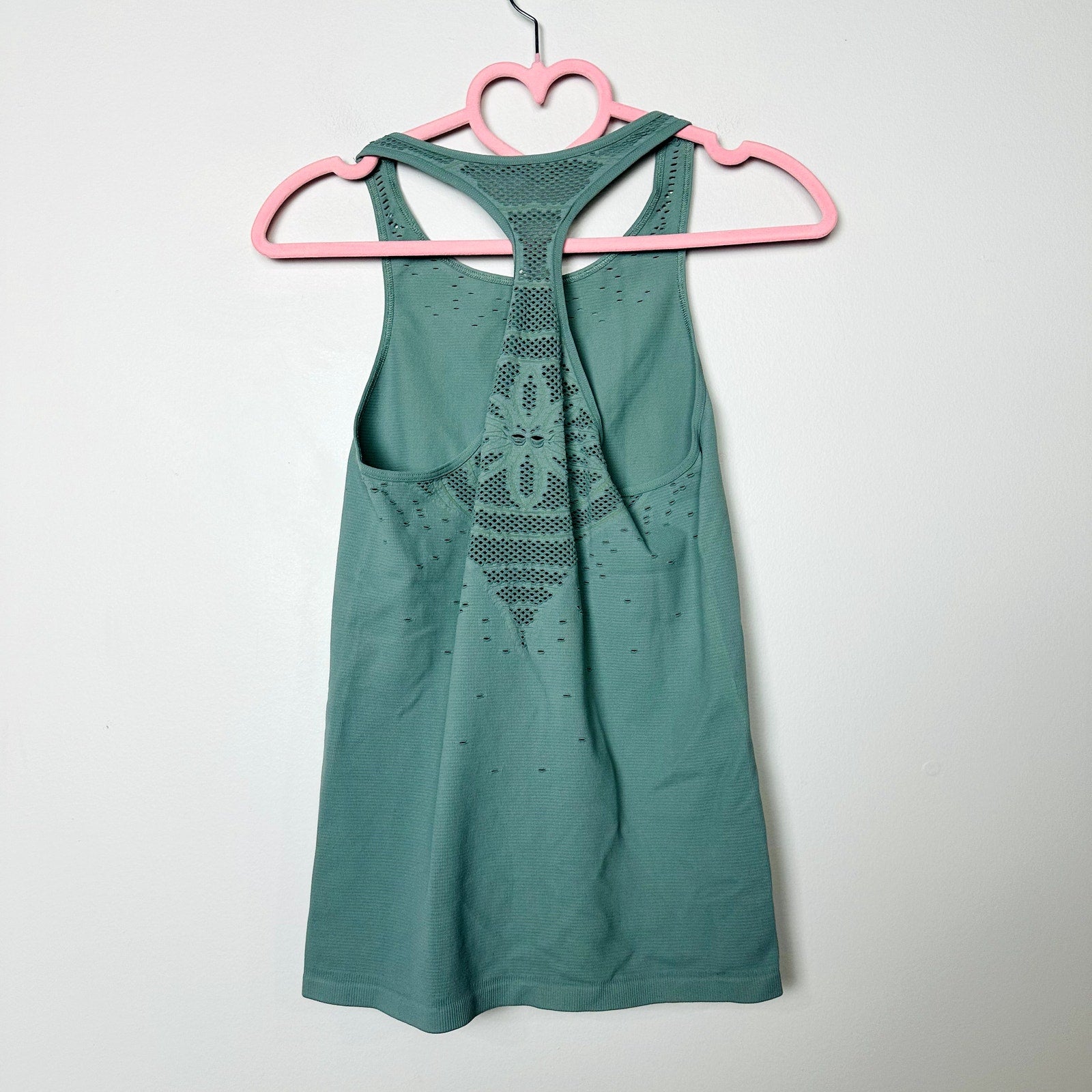 Free People Movement NWOT Green Racerback Sleeveless Tank Top Size M/L