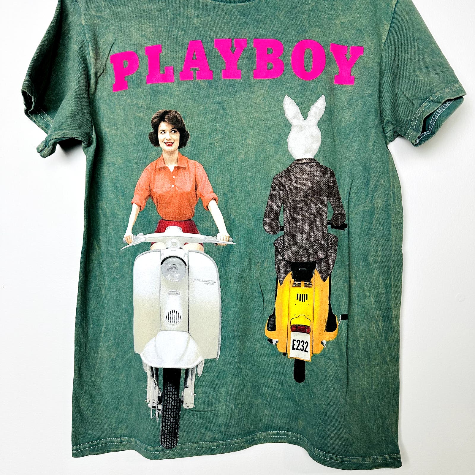 Playboy NWOT Bunny Green Rabbit Head Logo T Shirt Size S