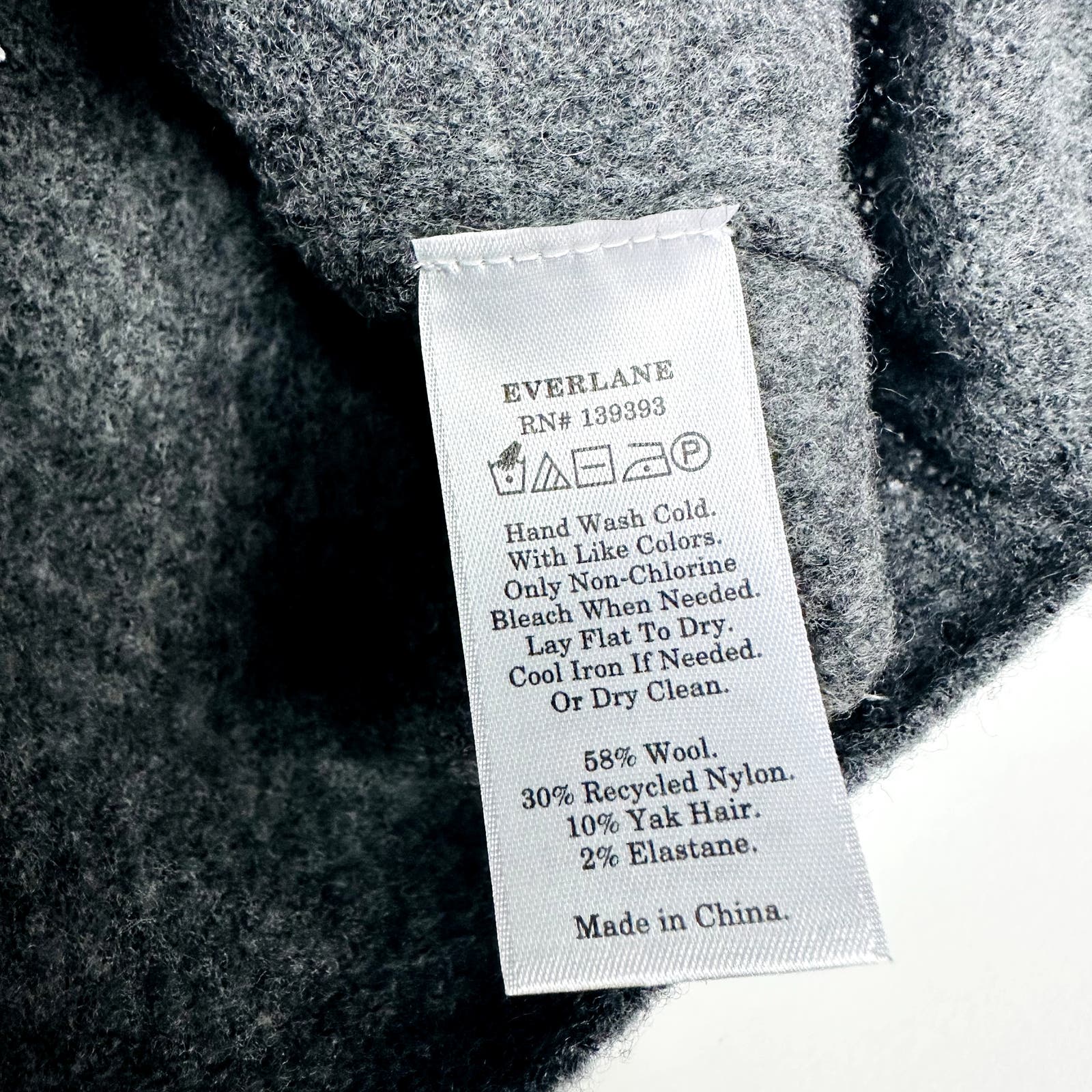 Everlane NWT The Cozy Stretch Tank Academia Wool Blend Crop Top Grey Size Medium