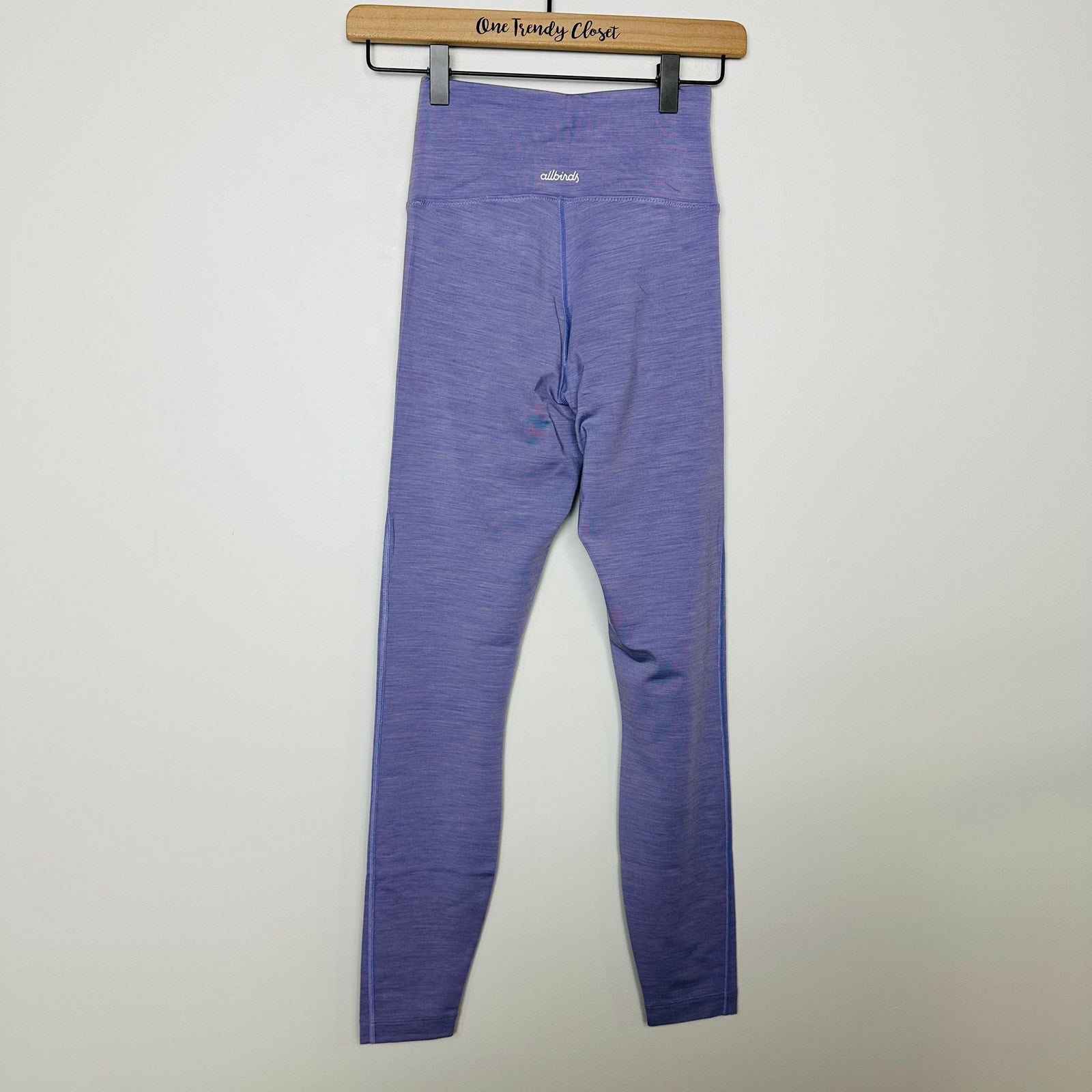 Allbirds NWT Purple Hush Natural Flow Athletic Leggings Size X-Small