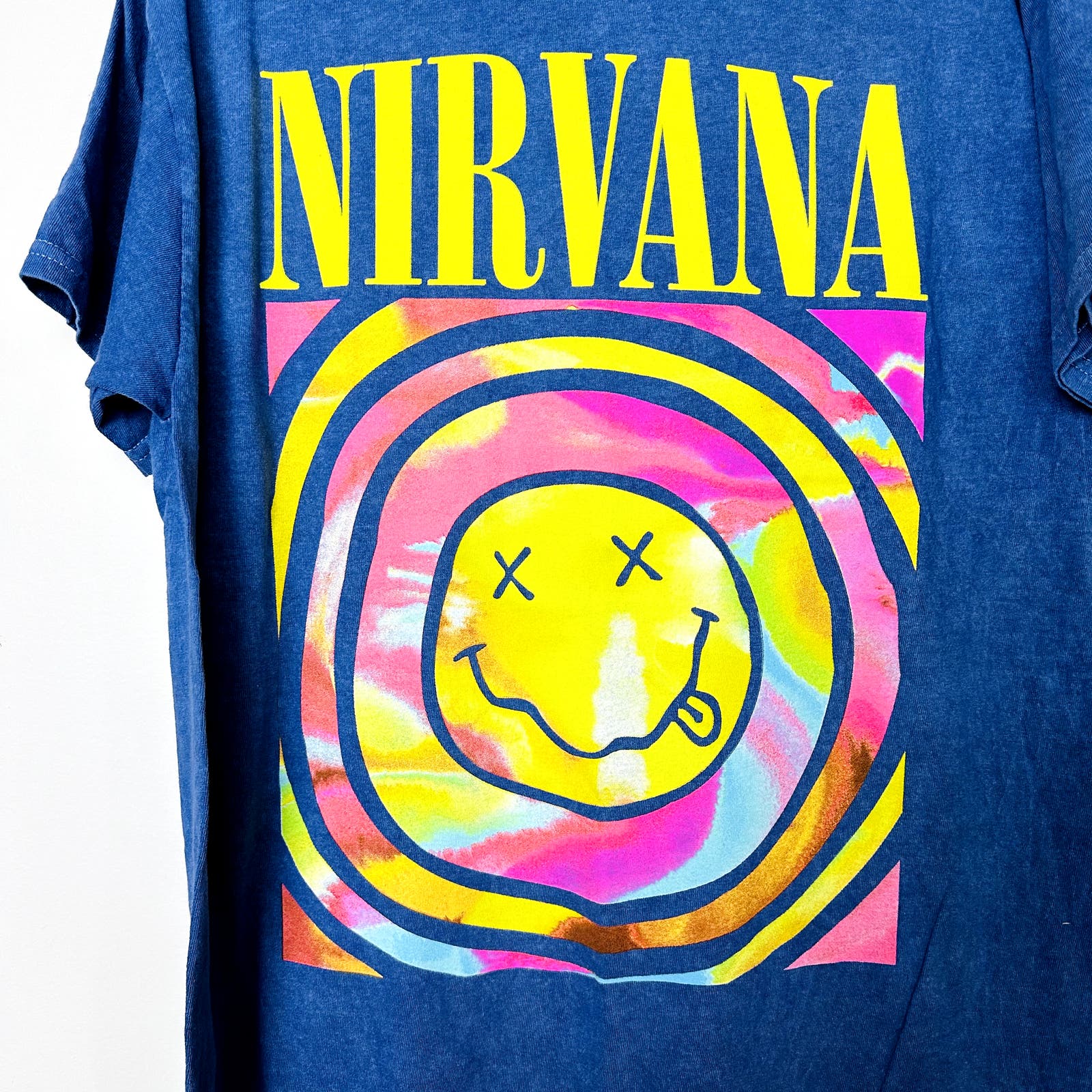 Nirvana NWOT Graphic Tee Tie Dye Logo Short Sleeve Unisex Blue Size L