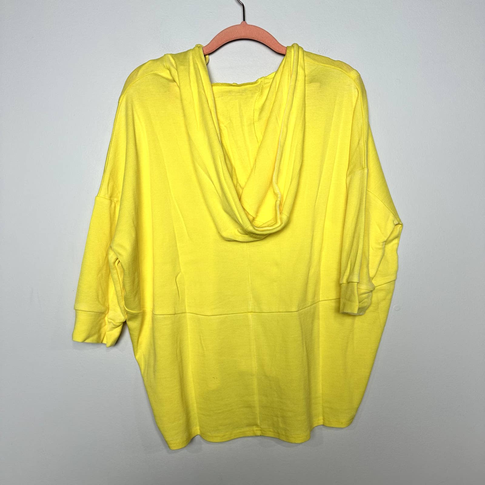 Chaser NWT V-Neck 3/4 Sleeve Drawstring Cropped Pullover Hoodie Yellow Sz Medium