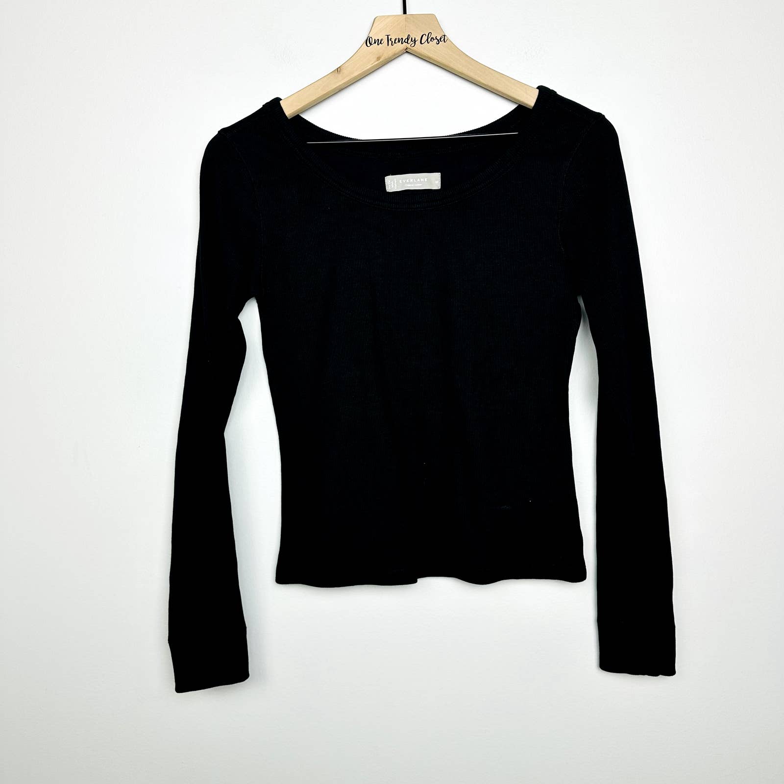 Everlane NWOT The Long-Sleeve Ribbed Scoop Neck Cropped Tee Shirt Black Medium