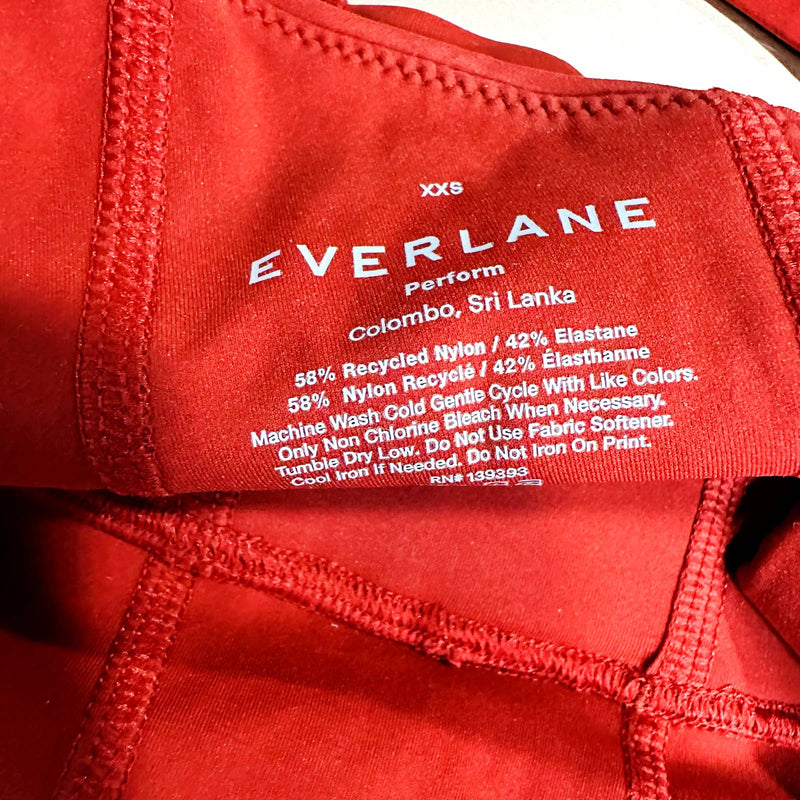 Everlane NWT The Perform Cropped Criss Cross Strap Activewear Top Red Size XXS