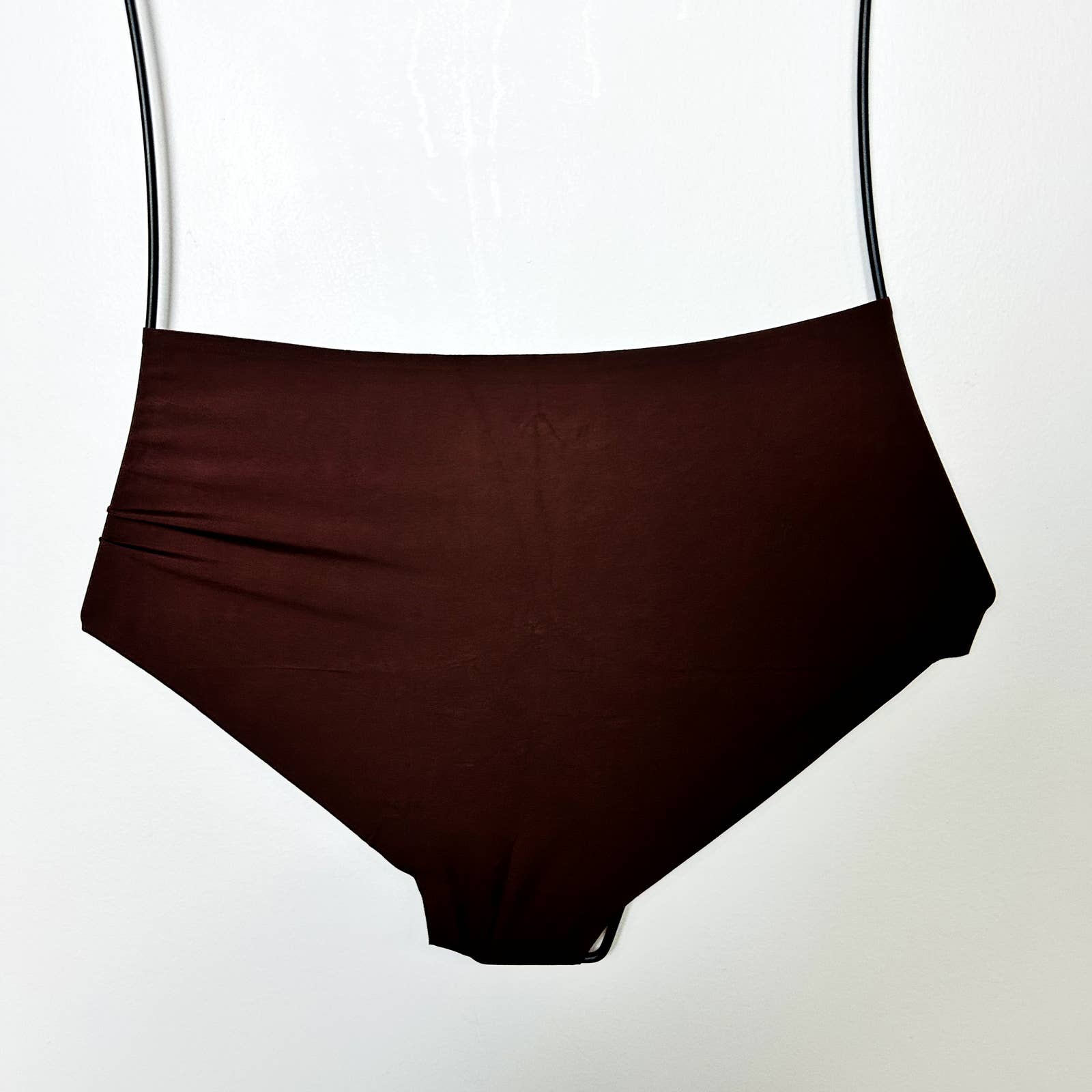 Everlane NWOT The Invisible High-Rise Hipster Seamless Panty Dark Tan Sz Medium