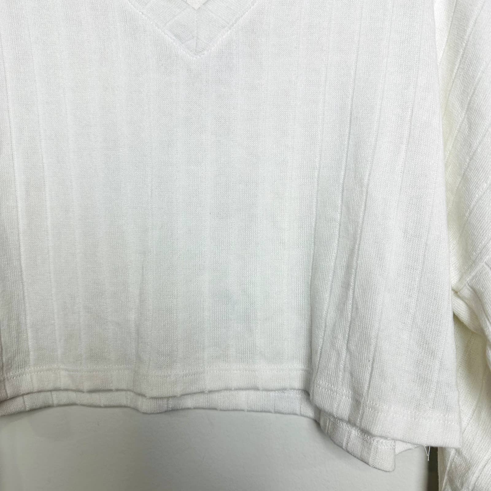 Lulus NWOT Wide Rib V-Neck Dropped Sleeve Oversized Cropped Top White Size XS