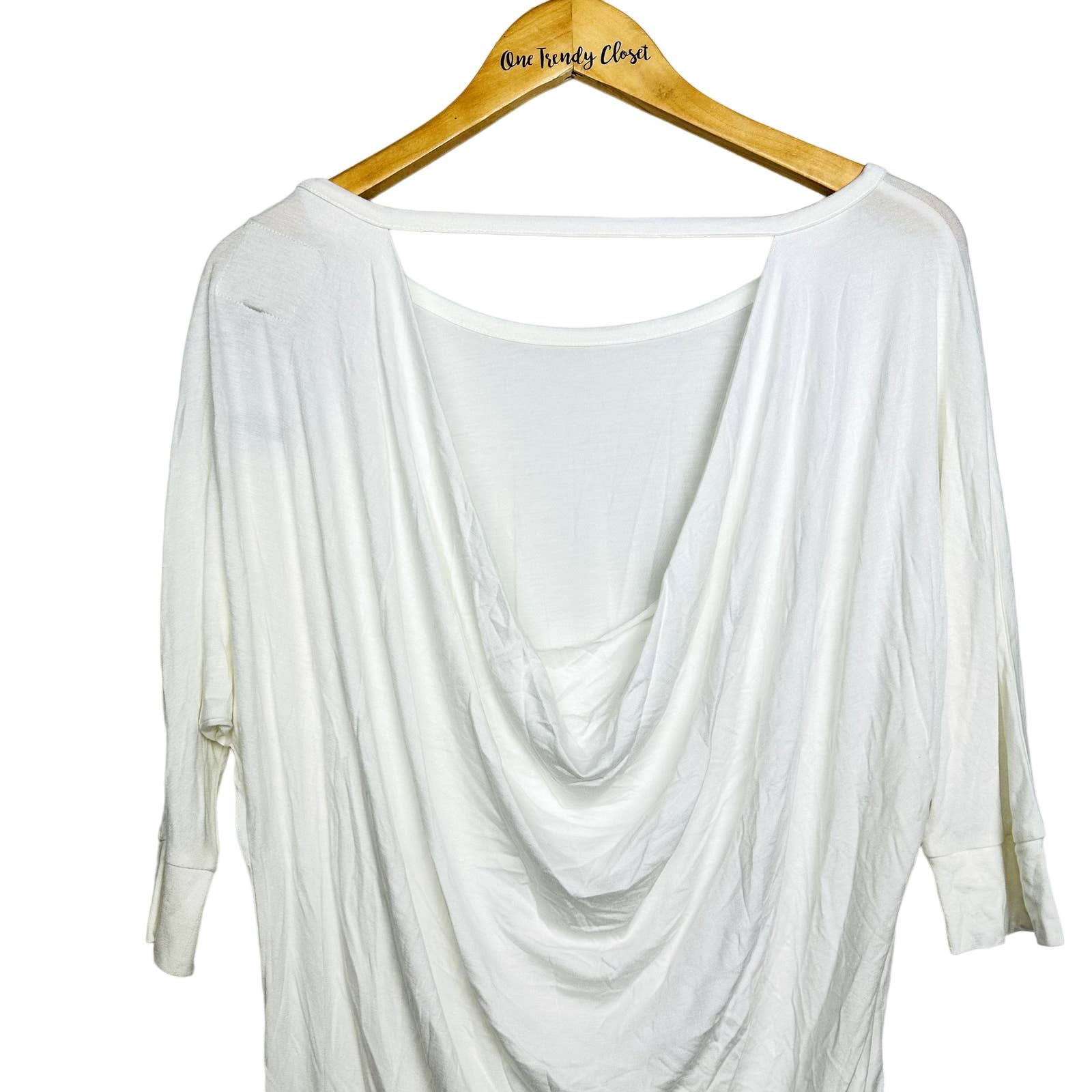 Chaser NWT Cut Out Draped Back Dolman 3/4 Sleeve Tunic Tops White Size Medium