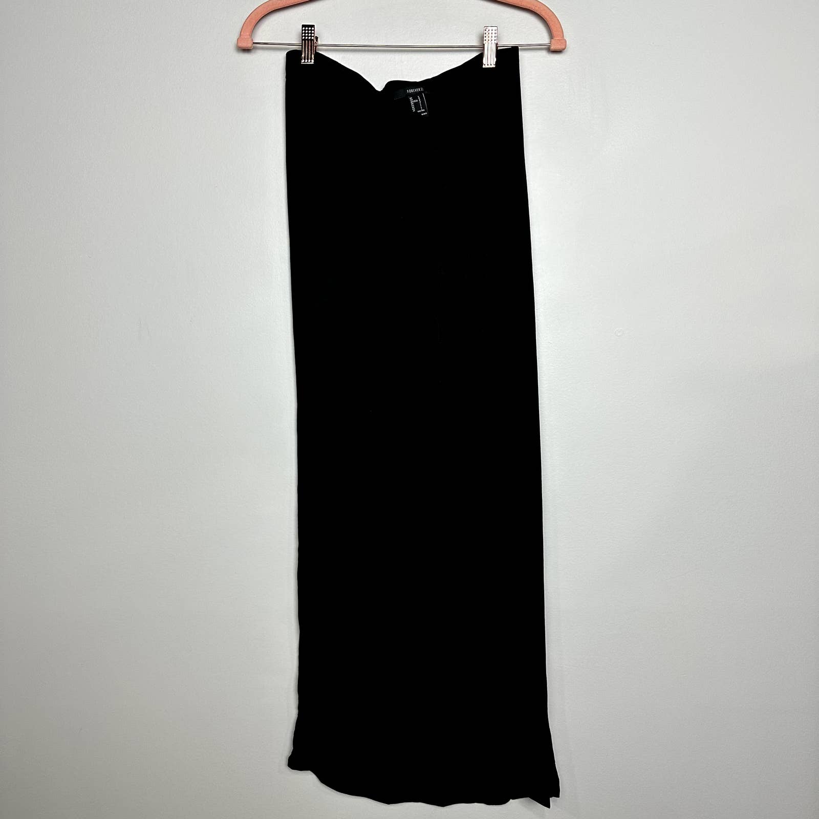 Forever 21 NWOT Rayon Blend Knotted Front Slit Stretch Maxi Skirt Black Sz Large