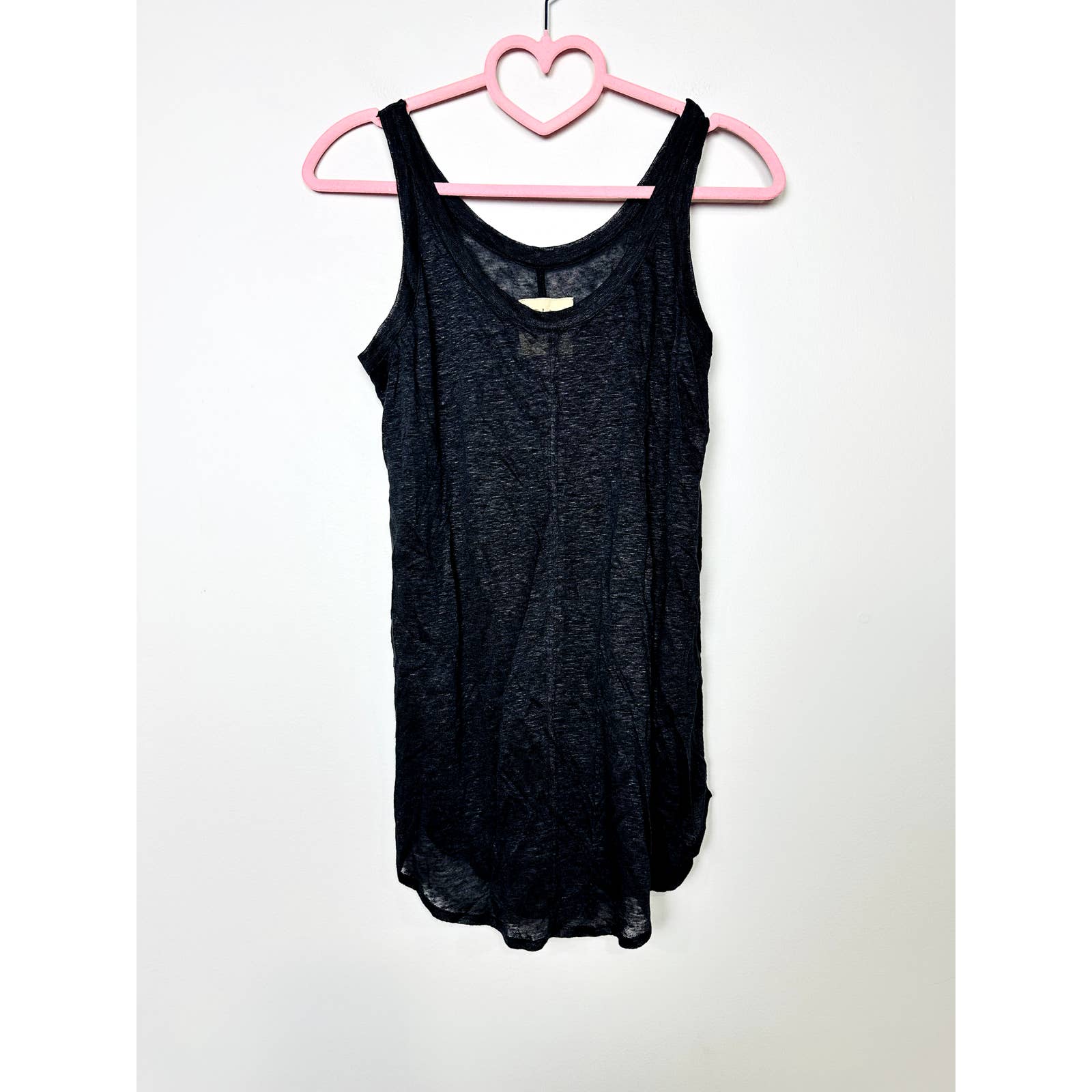 Chaser NWT Double Scoop Seamed Shirttail Linen Blend Tank Vintage Black