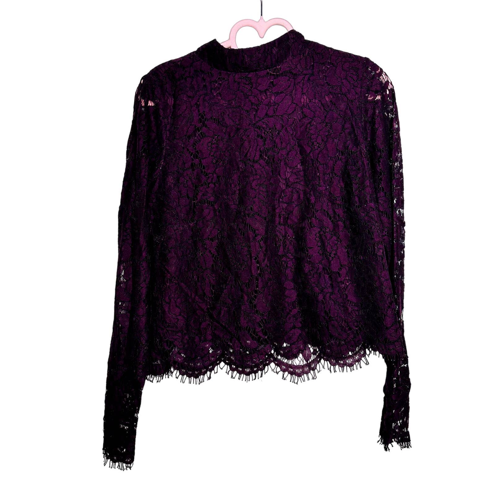 Chaser NWT Vintage Lace Scallop Long Sleeve Mock Turtle Crop Top Cabernet Medium