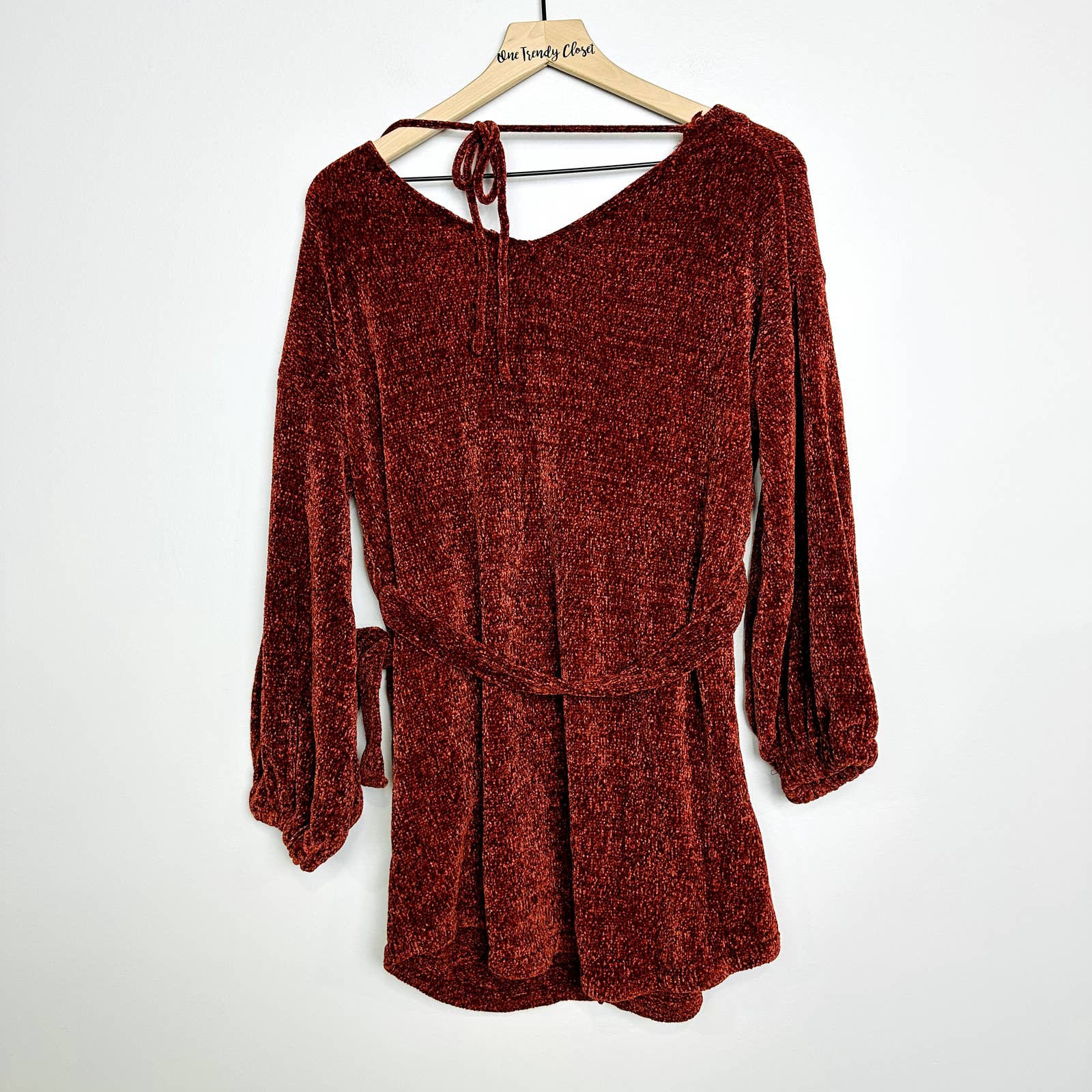 Lulu's NWOT Scoop Neck Balloon Long Sleeve Tie Chenille Knit Sweater dress Small