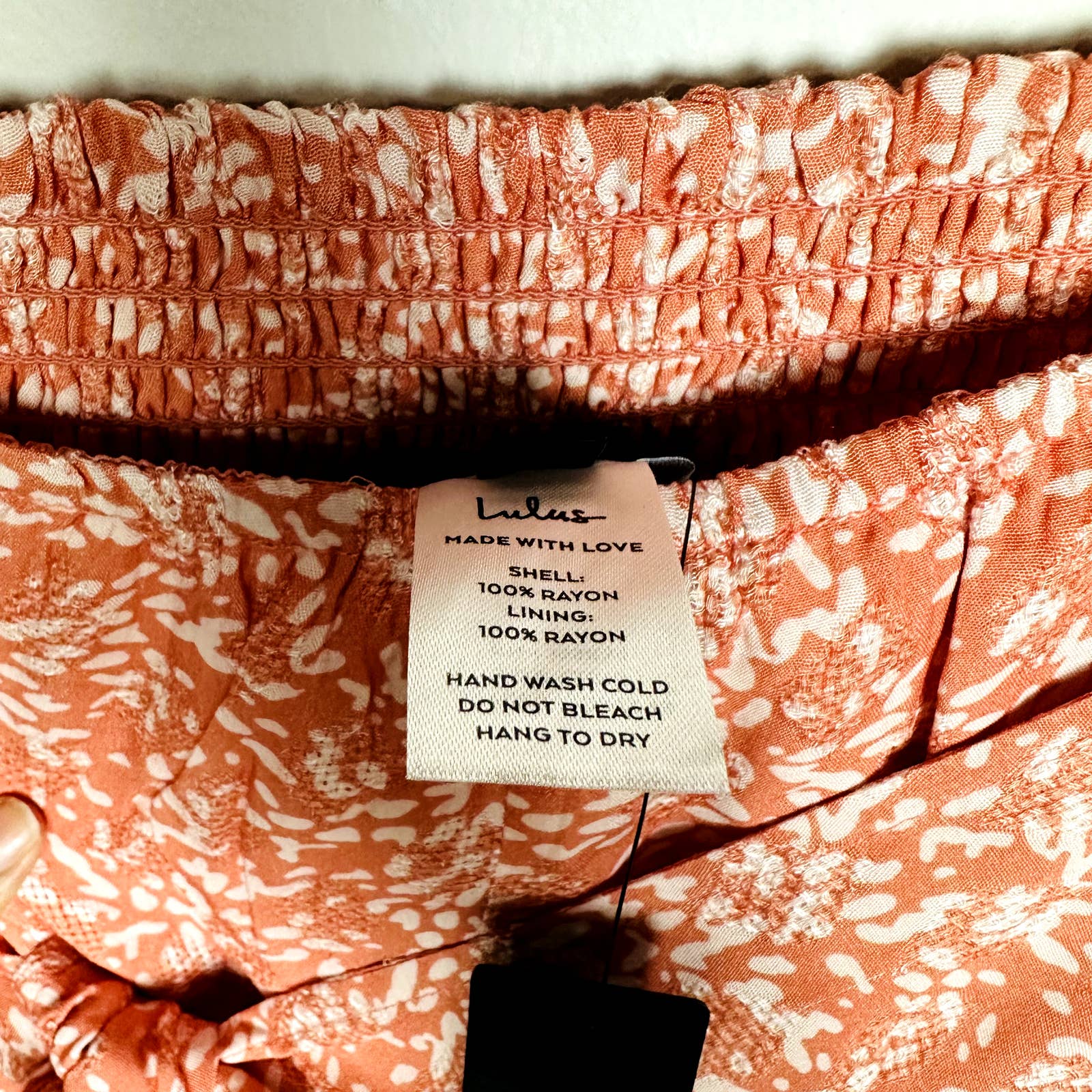 Lulus NWT Most Perfect Day Geometric Print Knot Tie-Front Shorts Coral Sz Medium