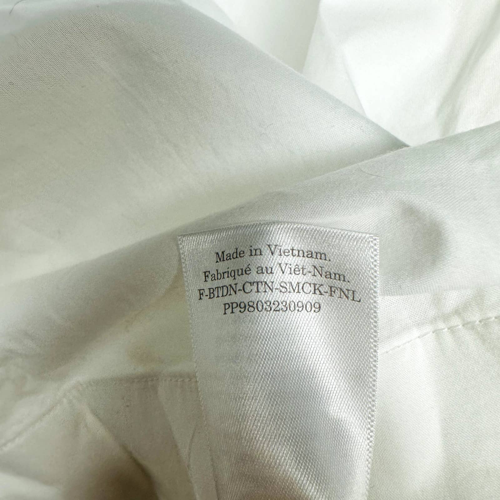 Everlane NWT The Funnel Neck Smock Classic Button Back Top Blouse White Sz Large