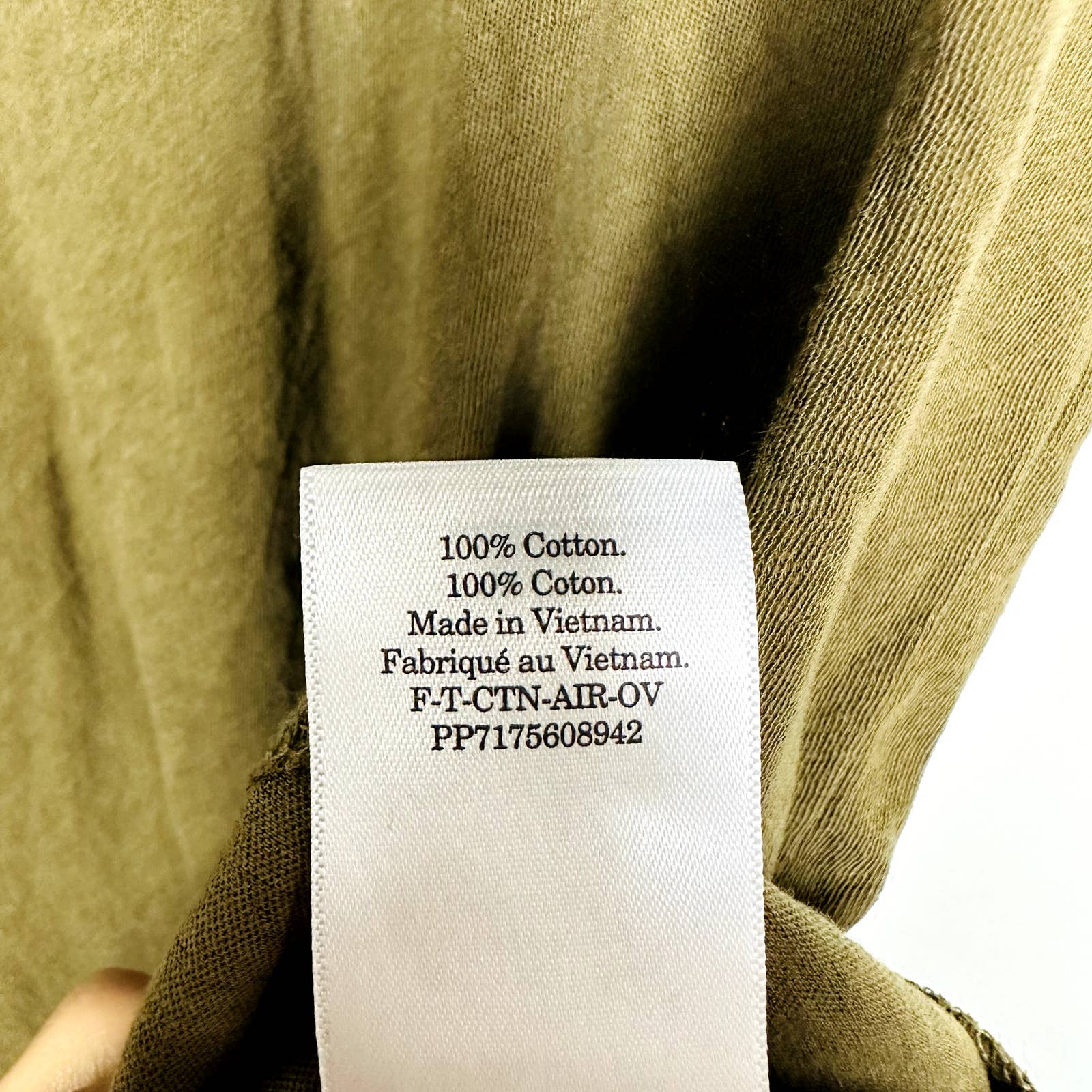 Everlane NWOT The Air Oversized Crew Neck Short Sleeves Casual Tee Olive Large