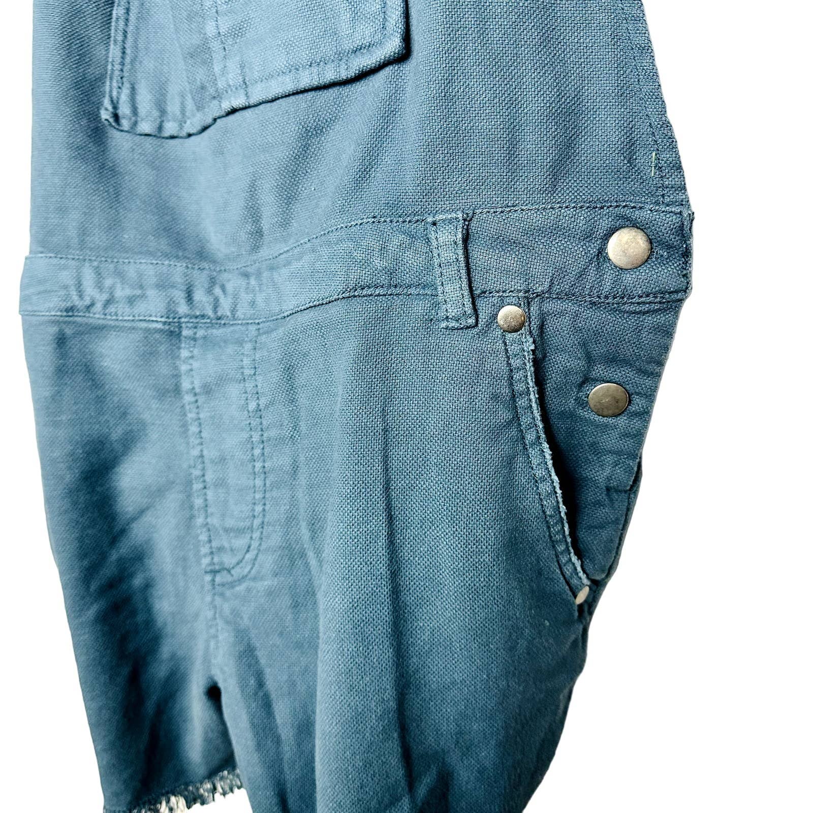 Chaser NWT Canvas Cross Back Frayed Hem Twill Shorts Overall Teal Size Medium