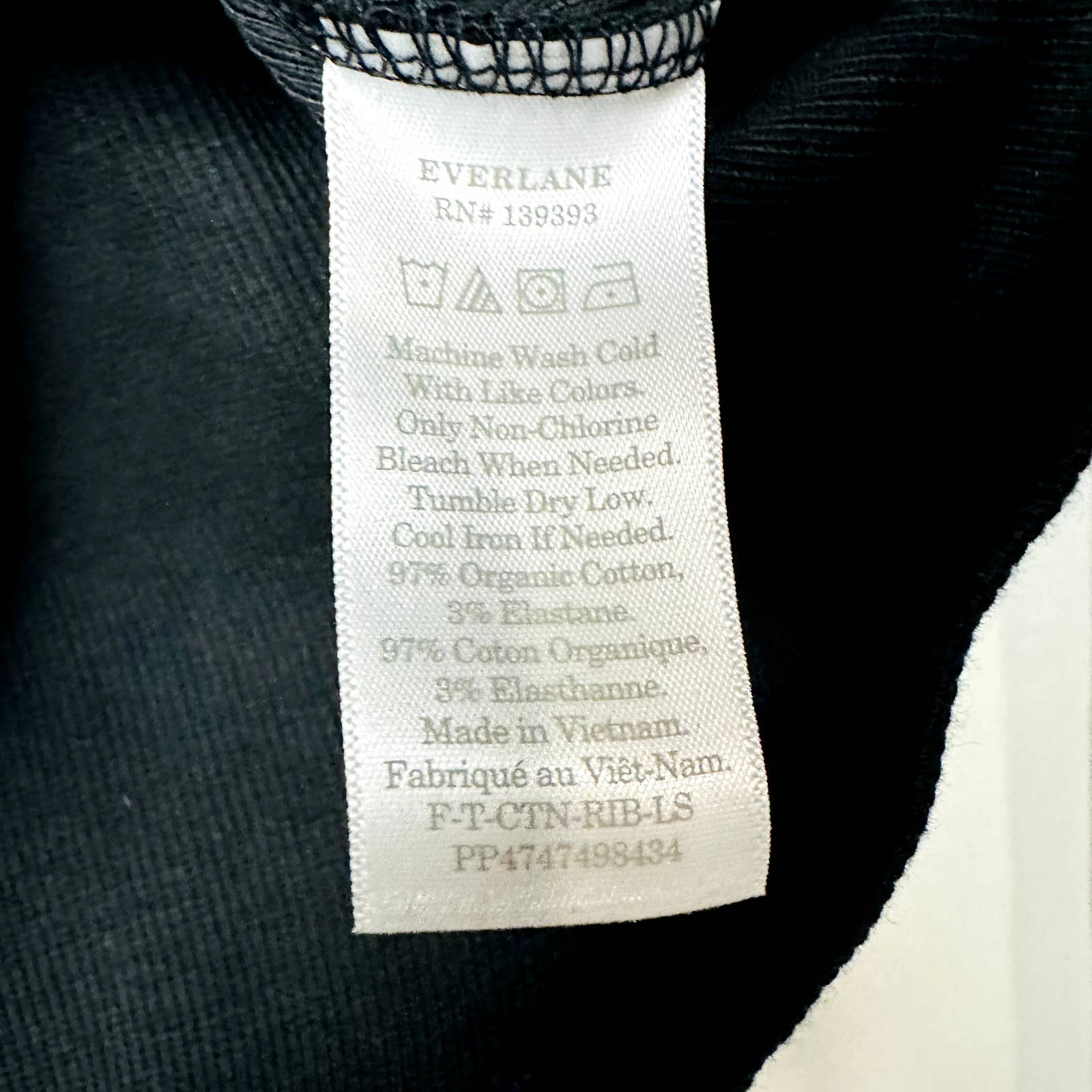 Everlane NWOT The Long-Sleeve Ribbed Scoop Neck Cropped Tee Shirt Black Medium