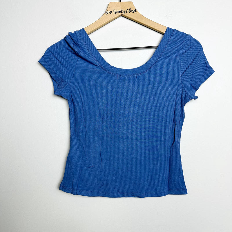 Lulus NWT Ribbed Knit Scoop Neck Short Sleeve Henley Cropped Top Blue