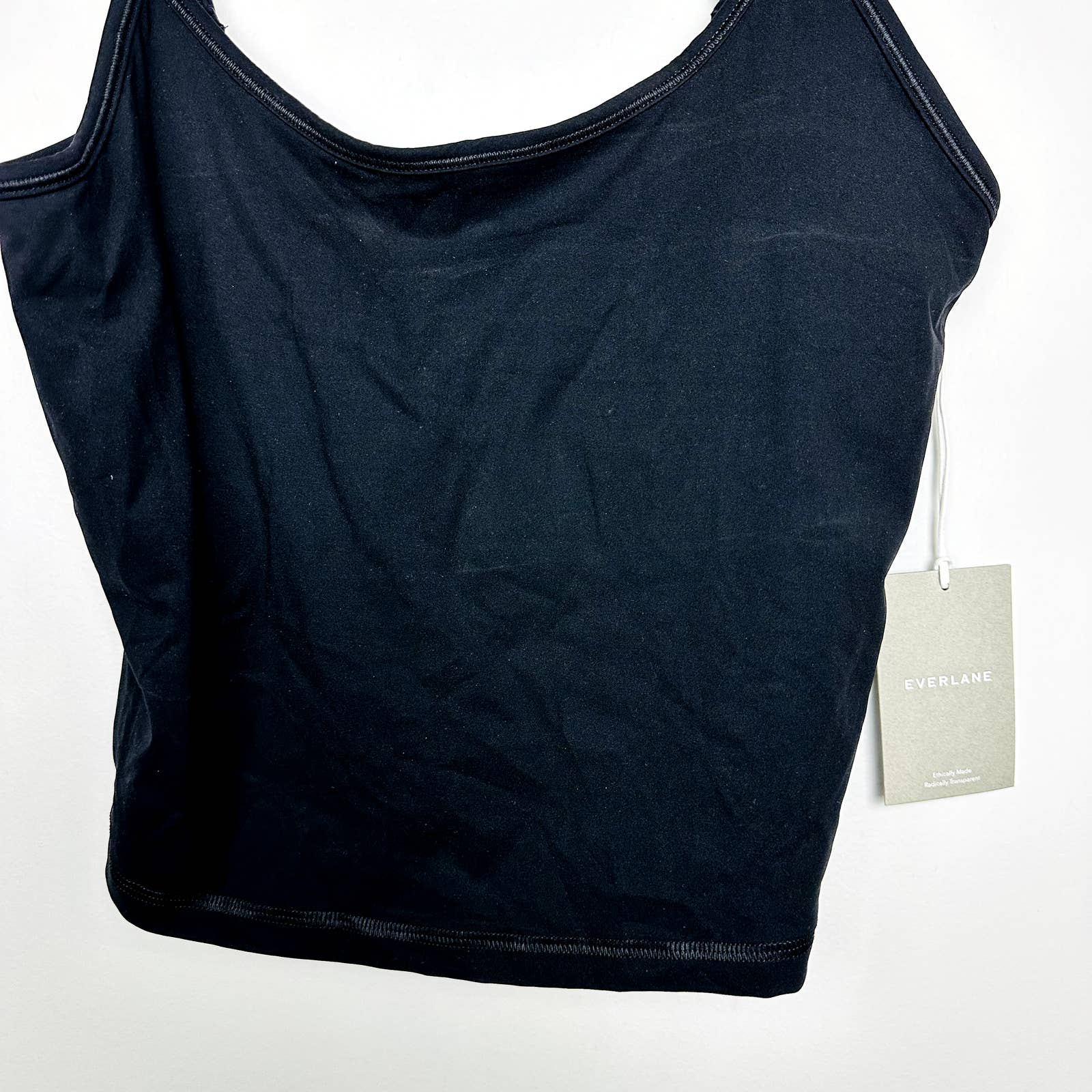 Everlane NWT The Perform Cami Scoop Neck Gym Cropped Tank Top Black Size Large