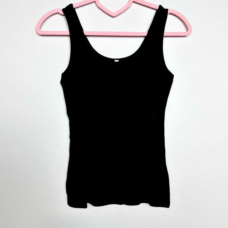 Lulus NWT Staple Style Ribbed Knit Scoop Neck Tank Top Dusty Black