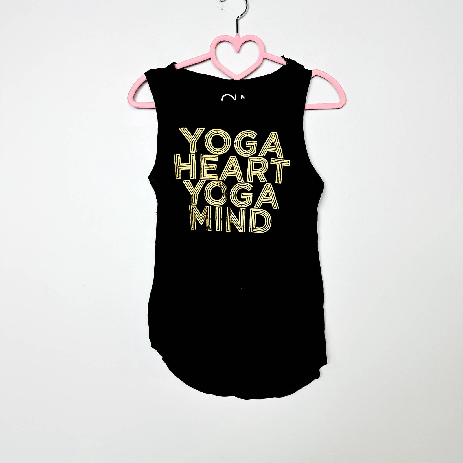 Chaser NWT Yoga Heart Yoga Mind Crew Neck Muscle Tee Tank Top Black Size Small