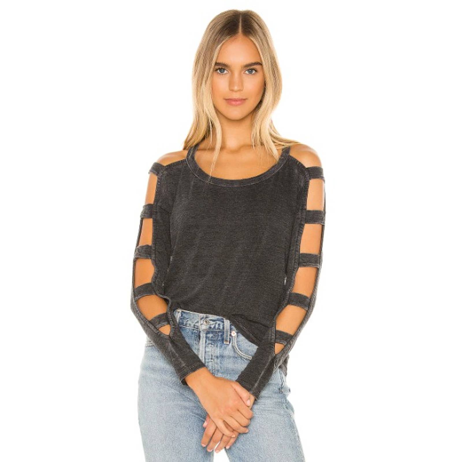 Chaser NWOT Strappy Cutout Long Sleeve Scoop Neck Casual Top Heather Gray Small