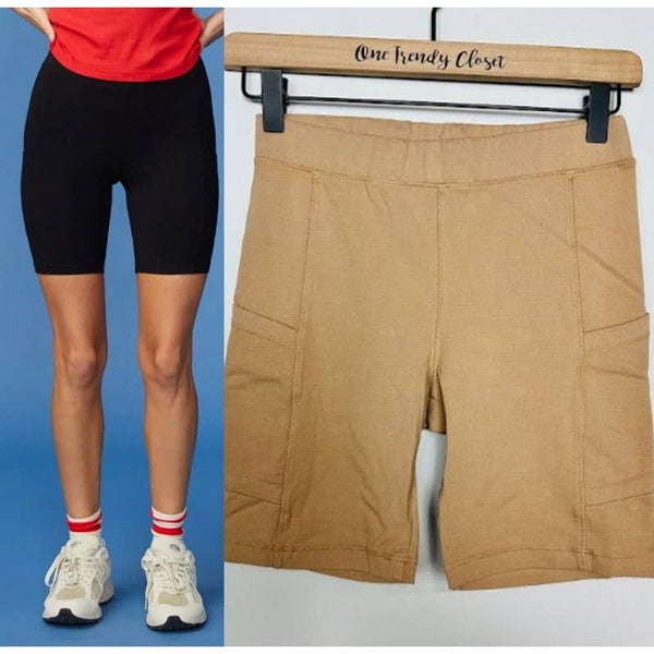 Monrow NWT Athletic Workout Gym Running Pockets Activewear Biker Shorts Latte XS