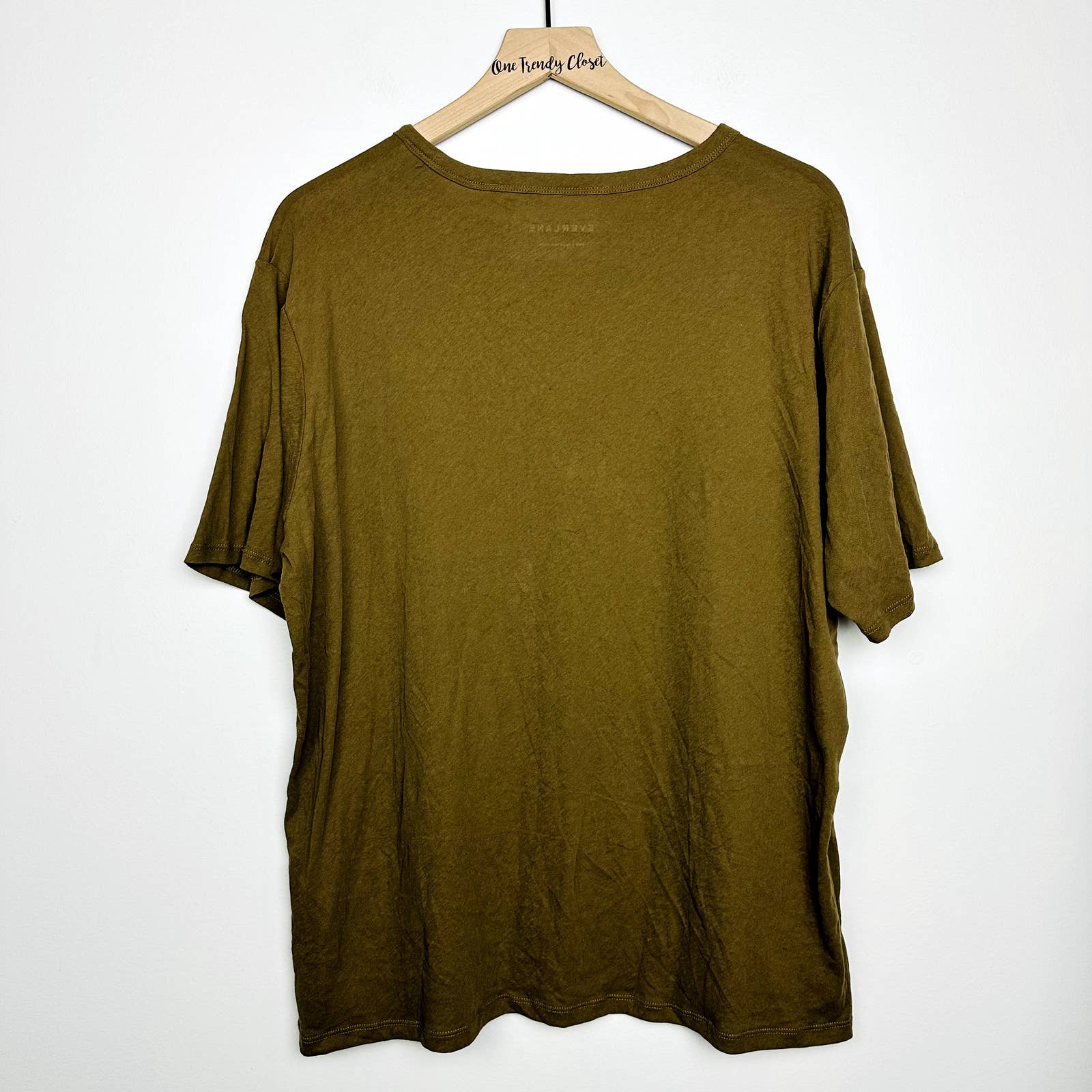 Everlane NWOT The Air Oversized Crew Neck Short Sleeves Casual Tee Olive Large