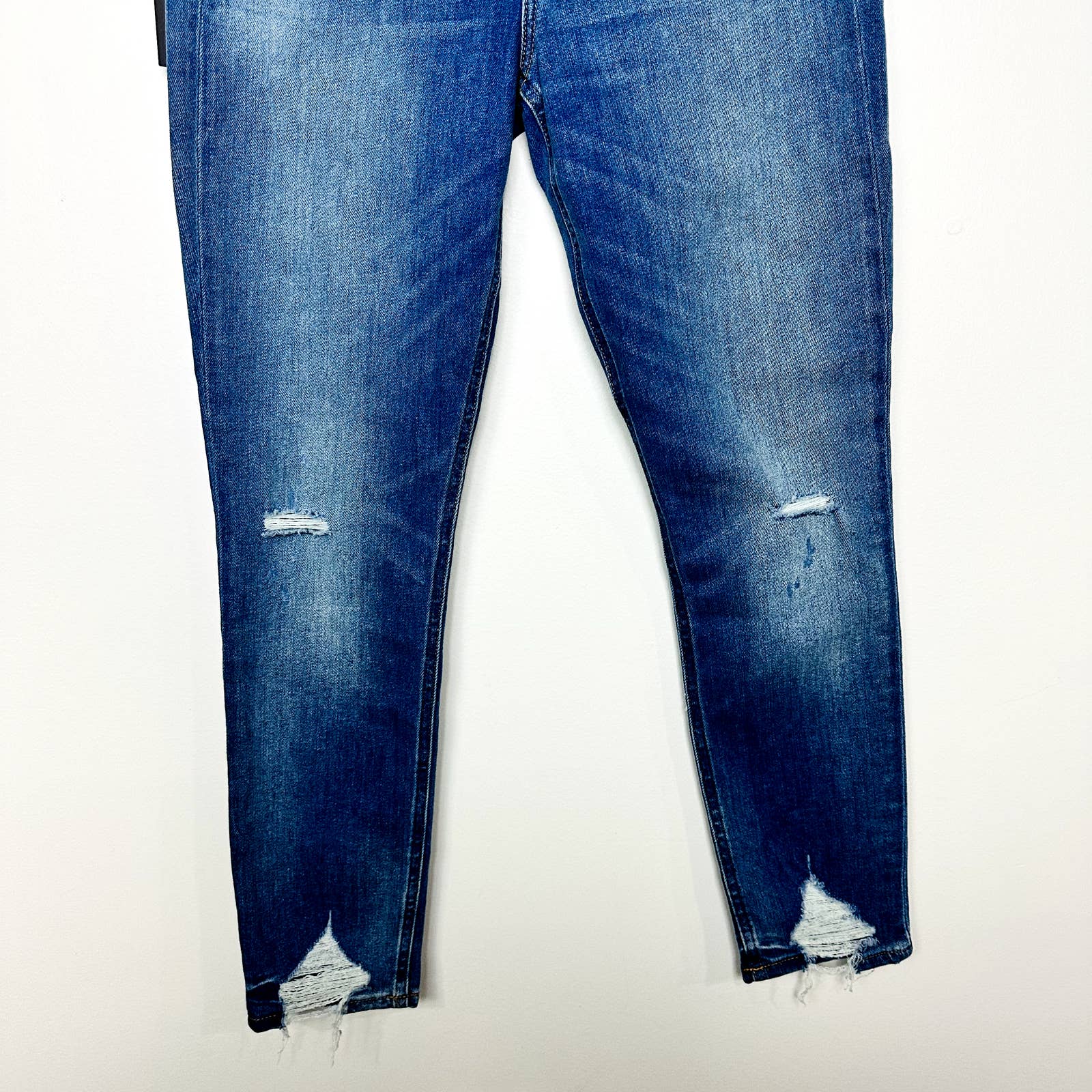 rag & bone NWT Cate Mid-Rise Ankle Skinny Distressed Denim Jeans Haze Daze Sz 29
