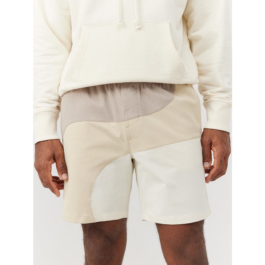 Outdoor Voices NWT Truffle Calcite Milk Stone RecTrek 7” Colorblock Short Size 2XS