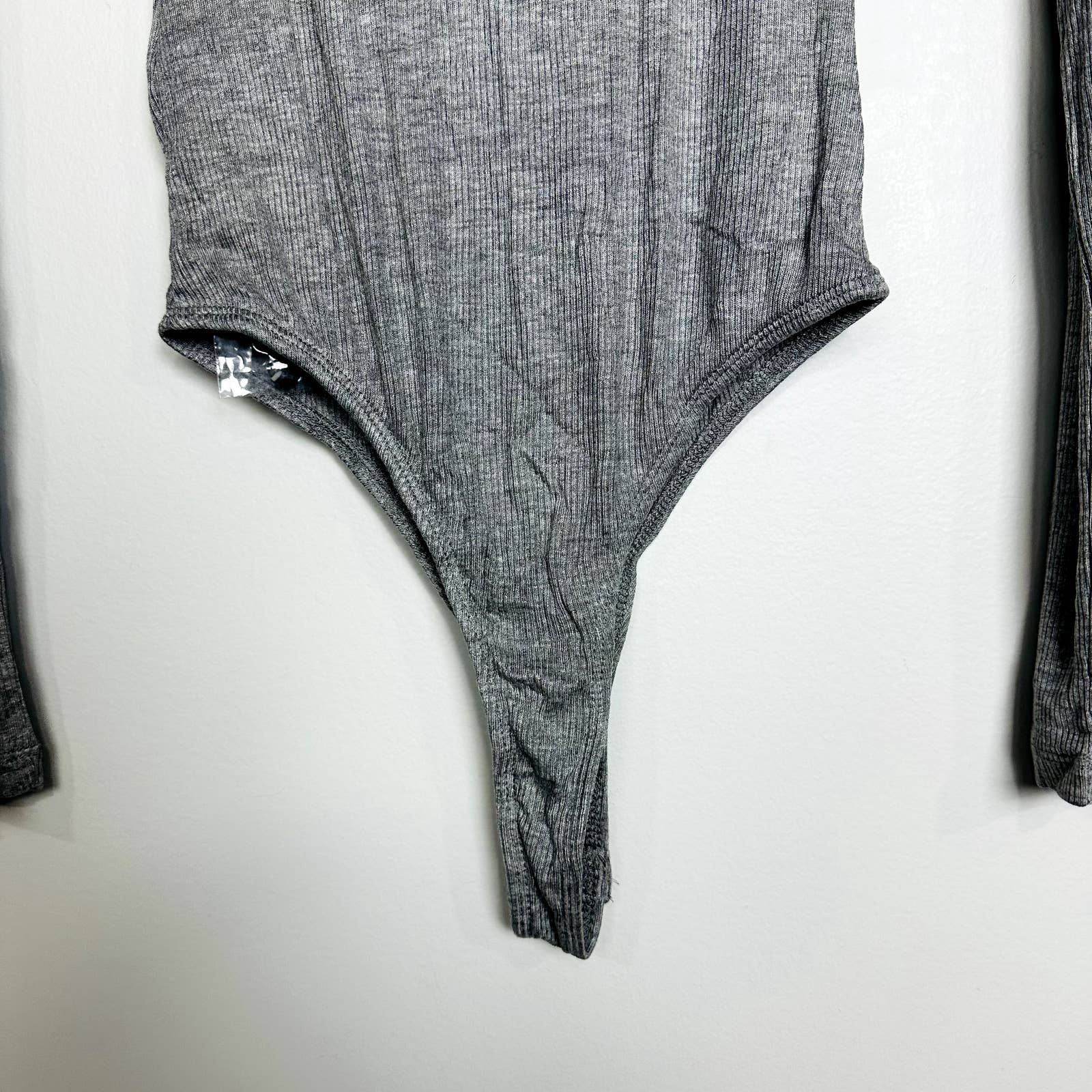 Lulus NWT Simply the Best Long Sleeve Button-Front Bodysuit Heathered Gray Small