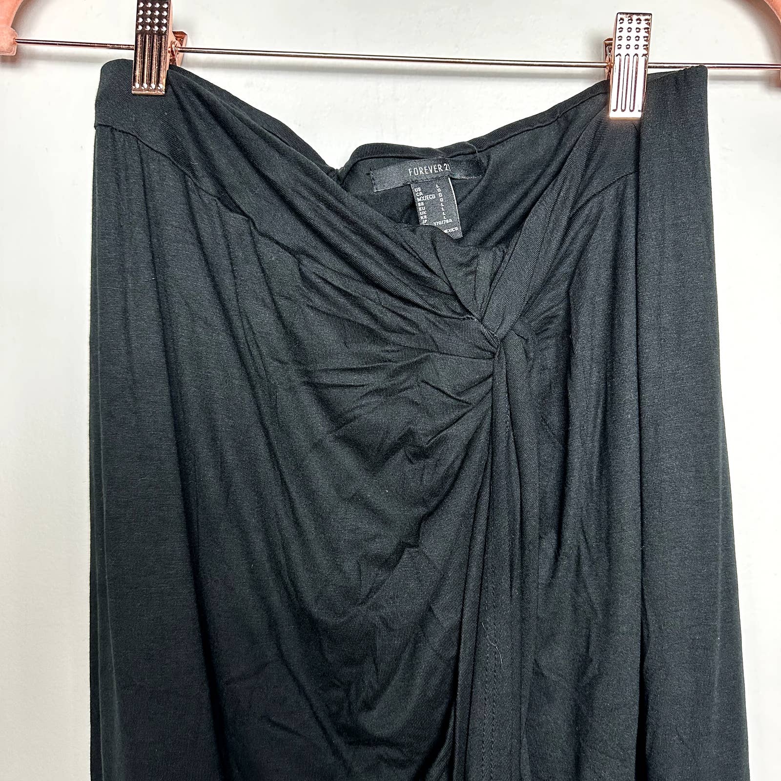 Forever 21 NWOT Rayon Blend Knotted Front Slit Stretch Maxi Skirt Black Sz Large