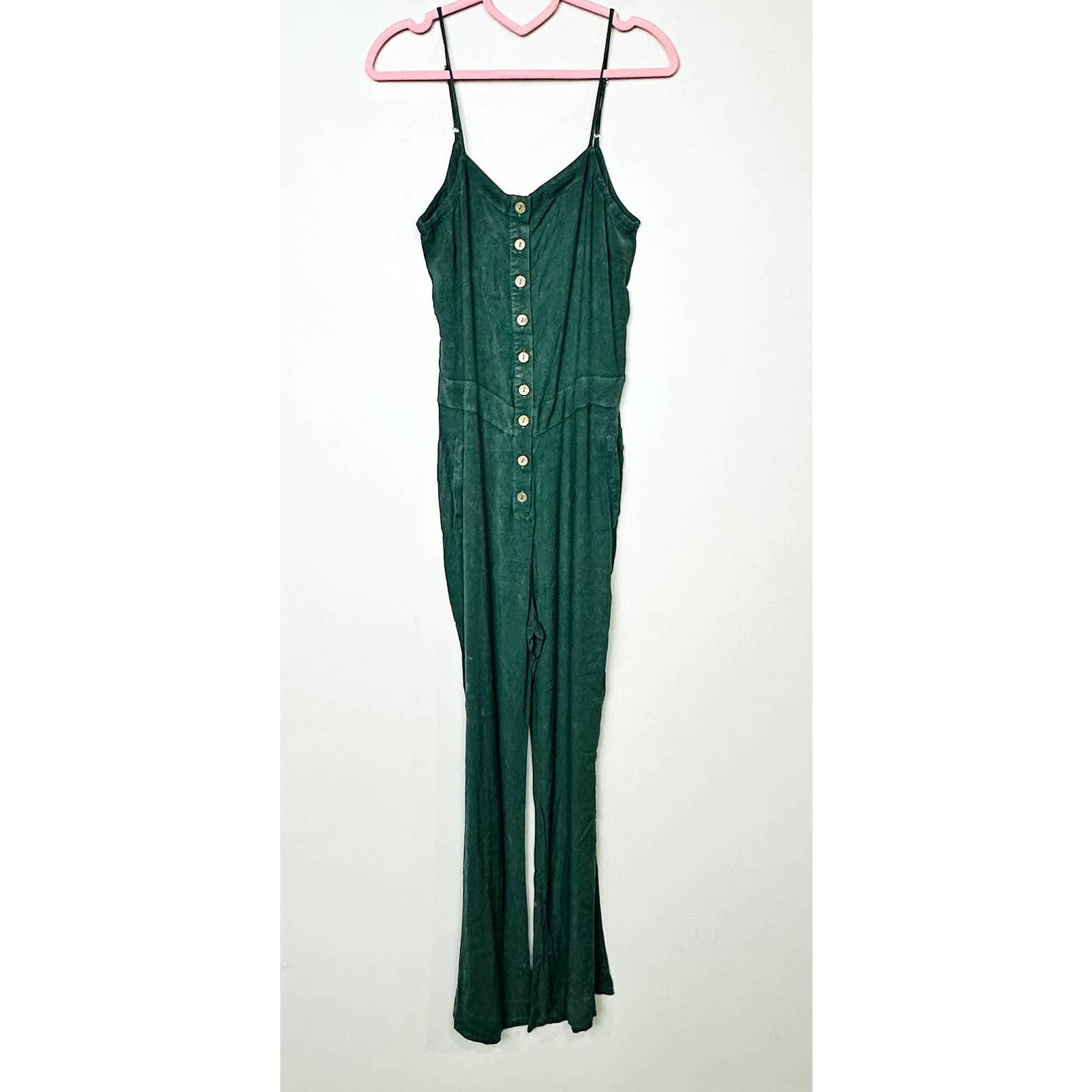 Chaser NWT Button Front Spaghetti Straps Cutout Knot Back Jumpsuit Green Small