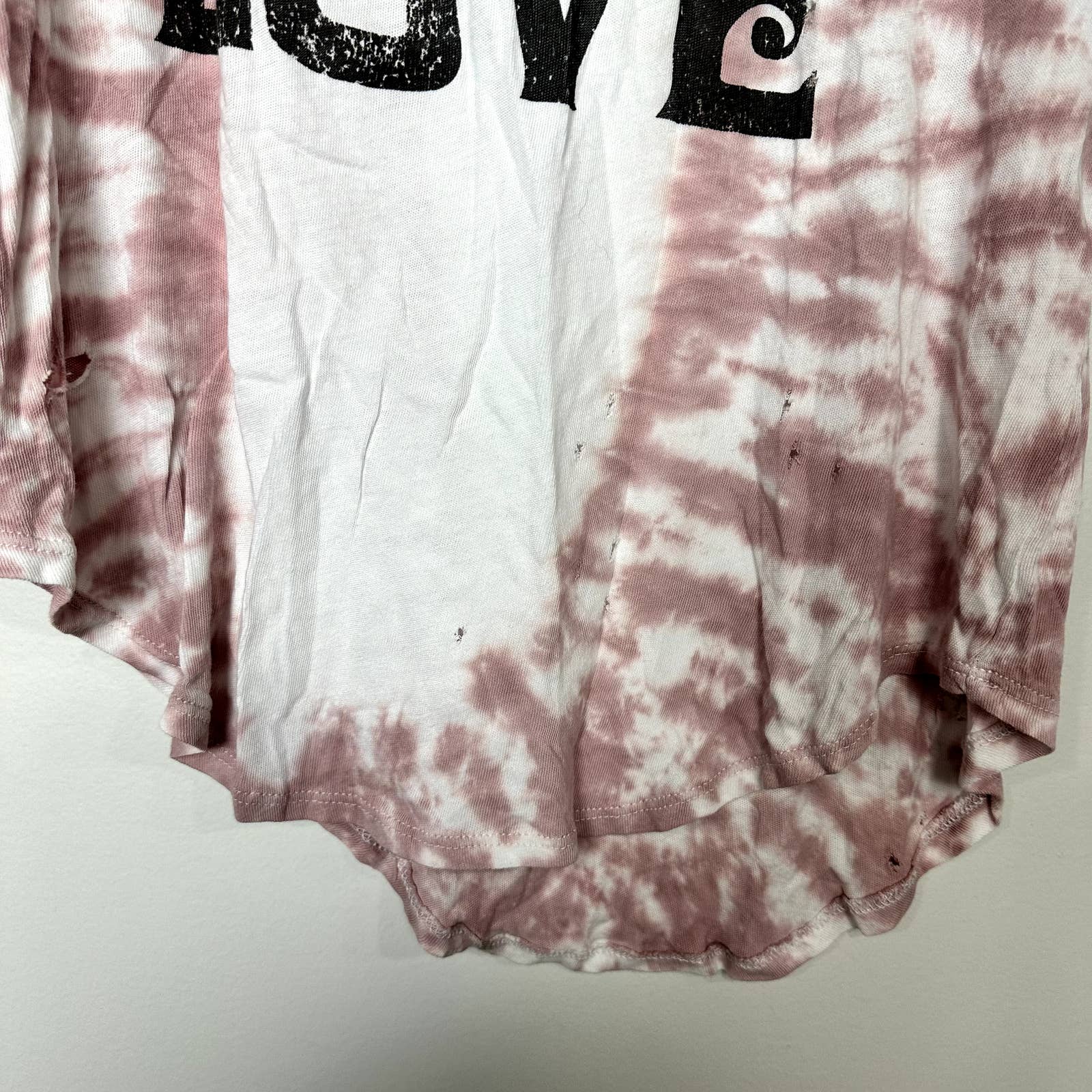 Chaser Revolve NWT Tie Dye Free Love Scoop Neck Cap Sleeve Distressed Top Pink