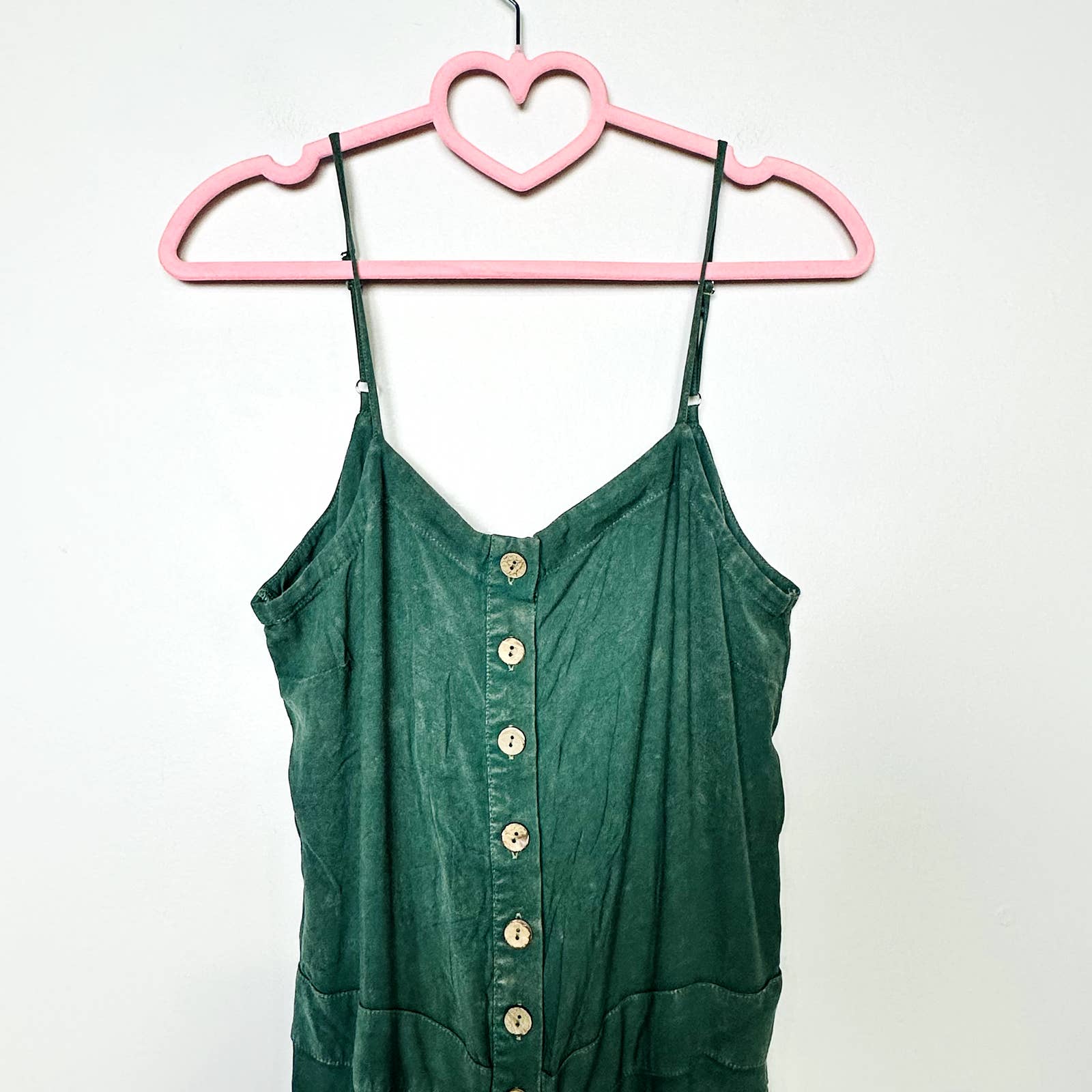 Chaser NWT Button Front Spaghetti Straps Cutout Knot Back Jumpsuit Green Small