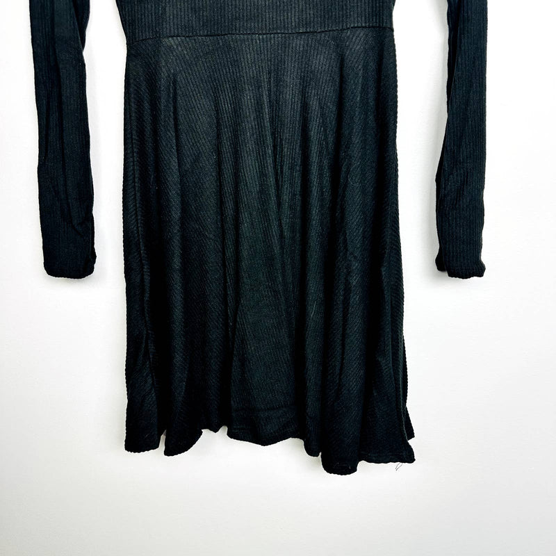 Lulus NWT Fit & Fair Ribbed Knit Long Sleeve Skater Mini Dress Black