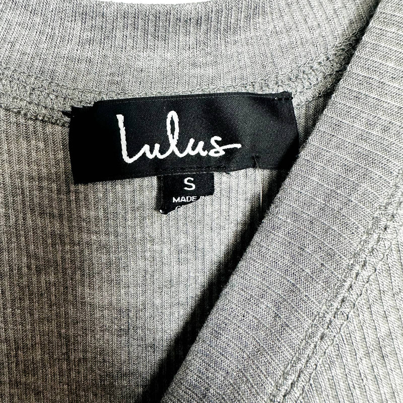 Lulus NWT Simply the Best Long Sleeve Button-Front Bodysuit Heathered Gray Small