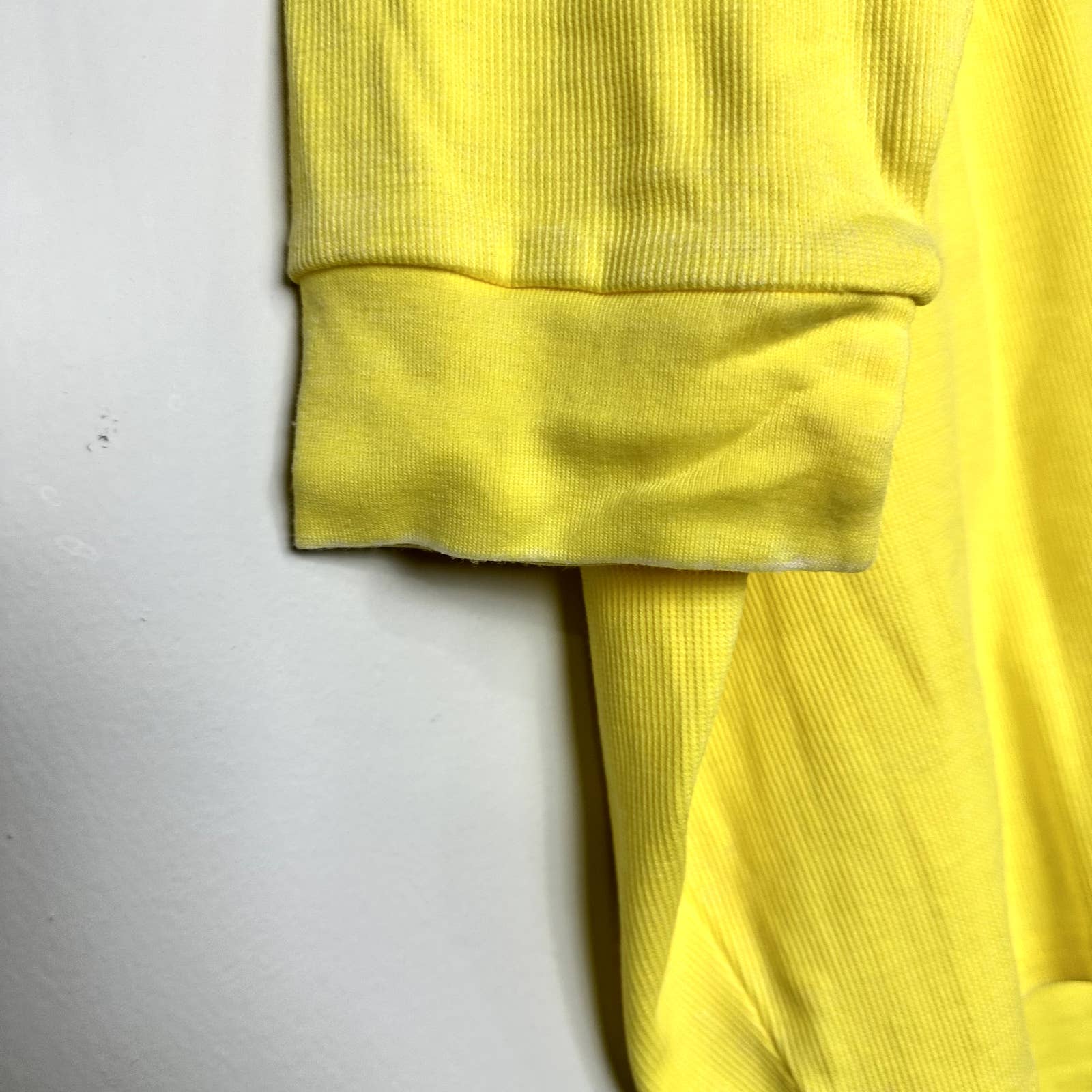 Chaser NWT V-Neck 3/4 Sleeve Drawstring Cropped Pullover Hoodie Yellow Sz Medium