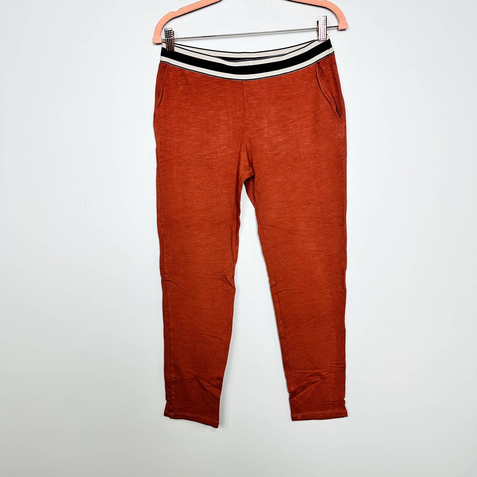 Monrow NWT Striped Elastic Waist Terry Cloth Cropped Sweatpants Spice Size XS