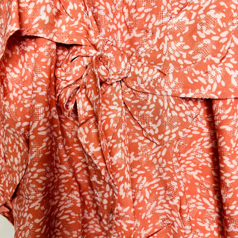 Lulus NWT Most Perfect Day Geometric Print Knot Tie-Front Shorts Coral Sz Medium
