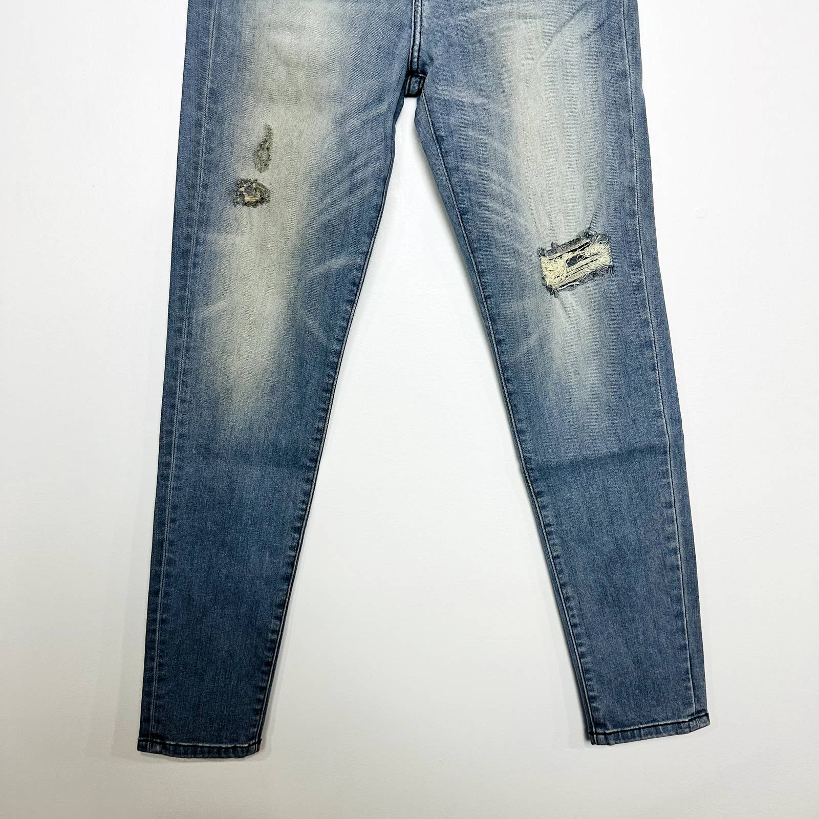 Free People X Sandrine Rose NWT Mid-Rise Skinny Distressed Jeans Blue Size 25