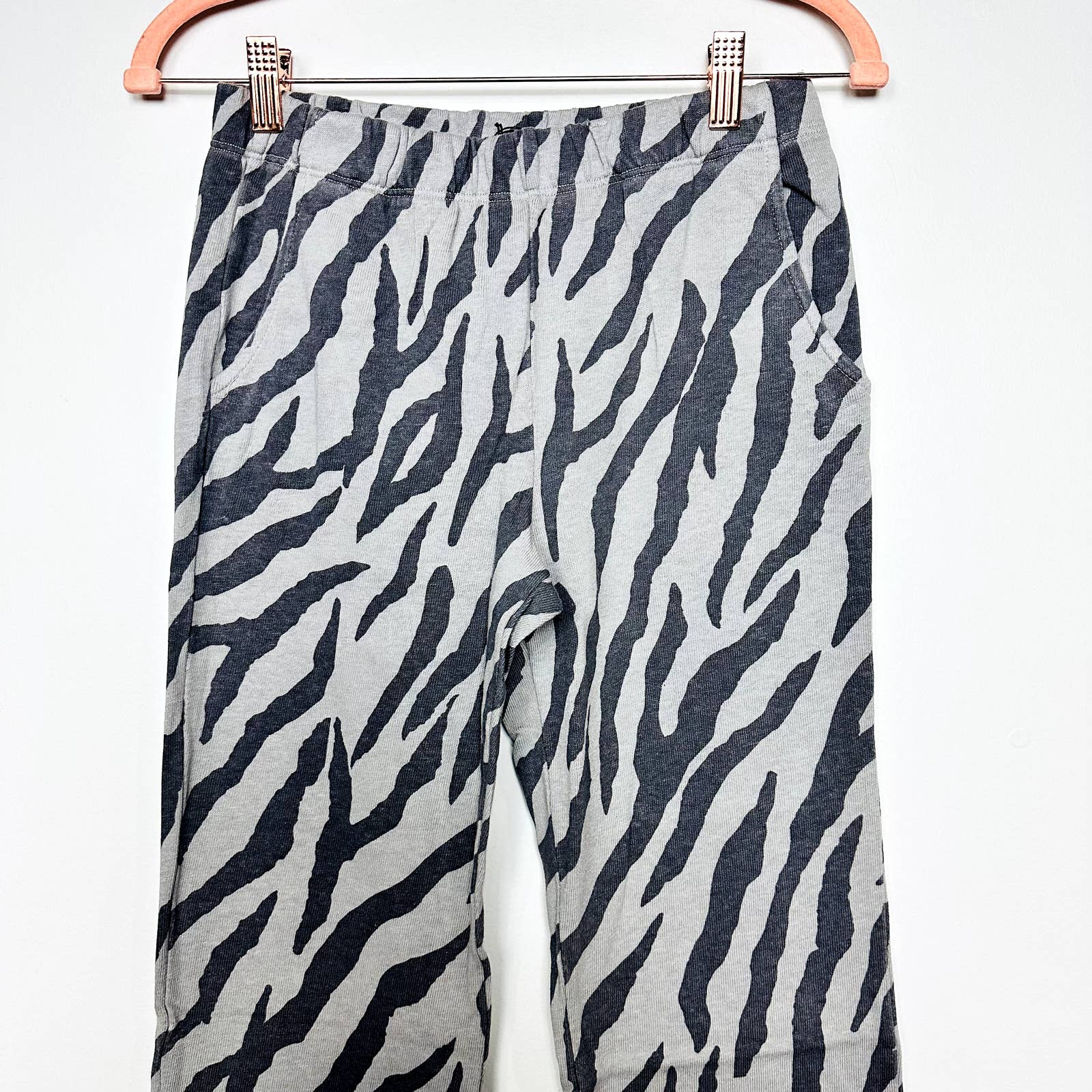 Monrow NWT Zibra Chill Jogger Sporty Elastic Waist Ankle Pants Vintage Black XS