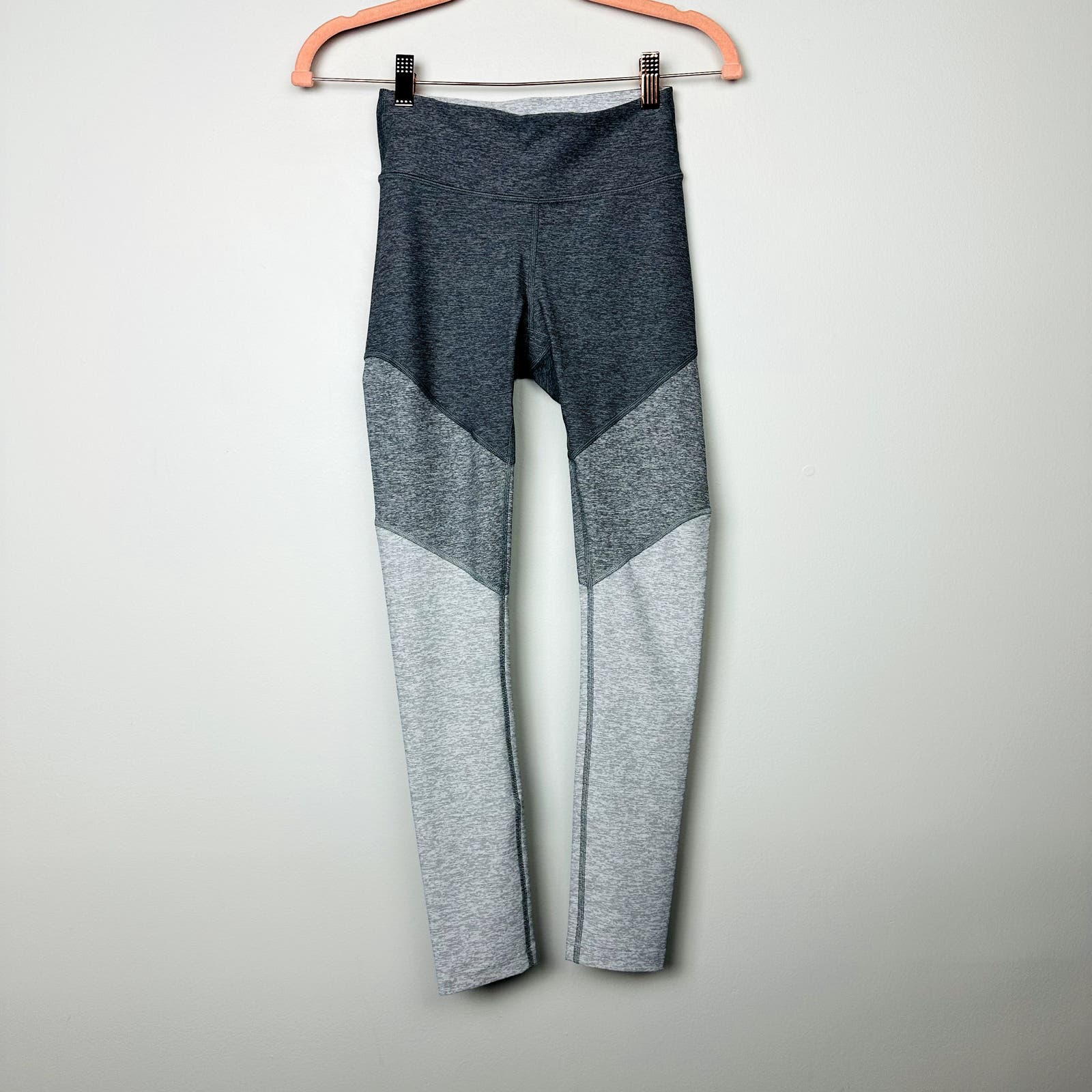 Outdoor Voices NWT Graphite Ash High Waist Springs 7/8 Leggings Size XS