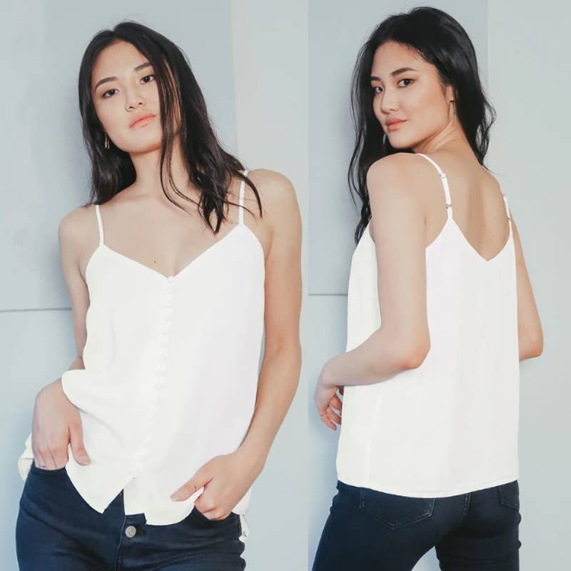 Lulus NWT Must Be Love Button-Front Woven Scoop Neck Cami Top White Size Small