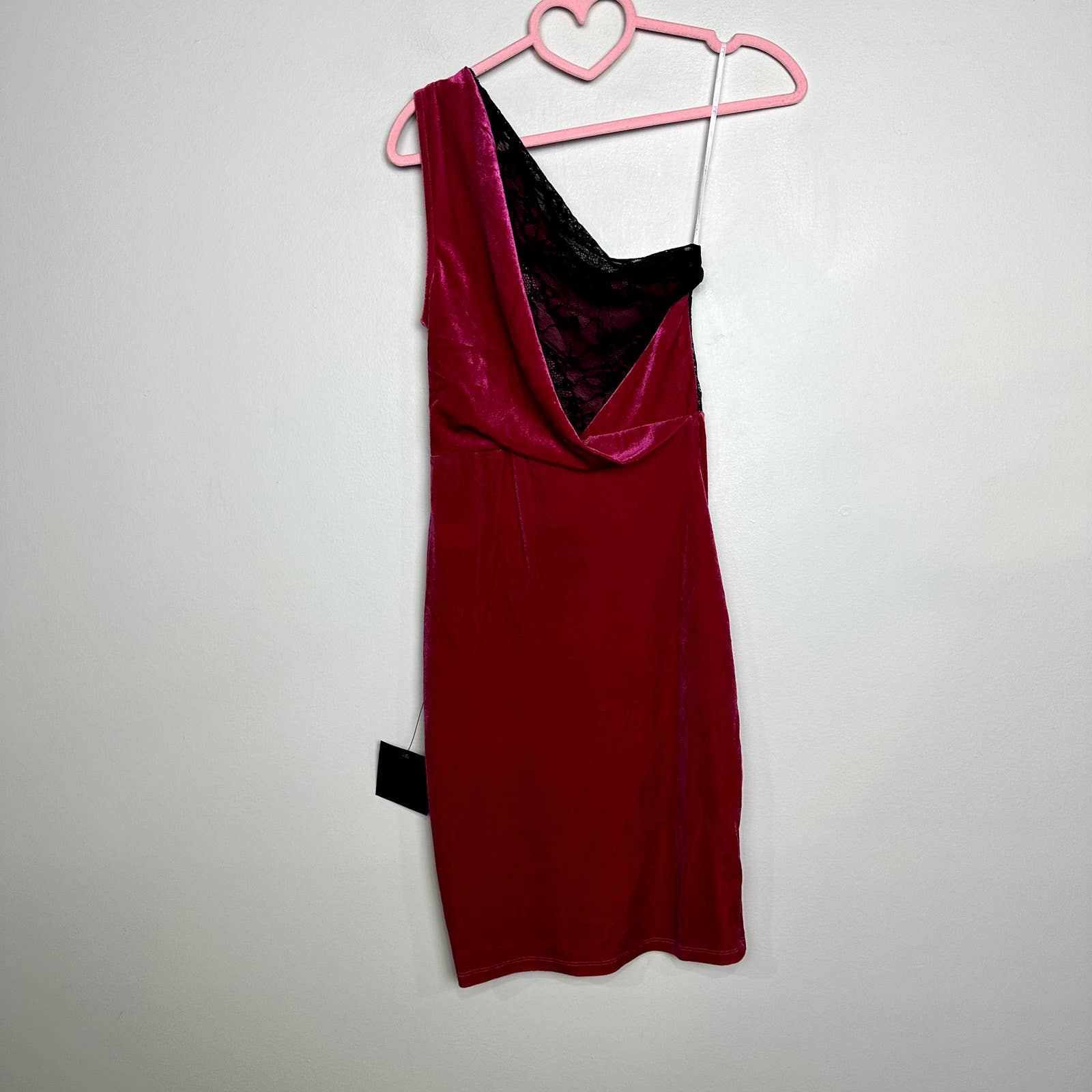 Lulus NWT All The Luxe Velvet Lace One-Shoulder Tulip Mini Dress Hot Pink